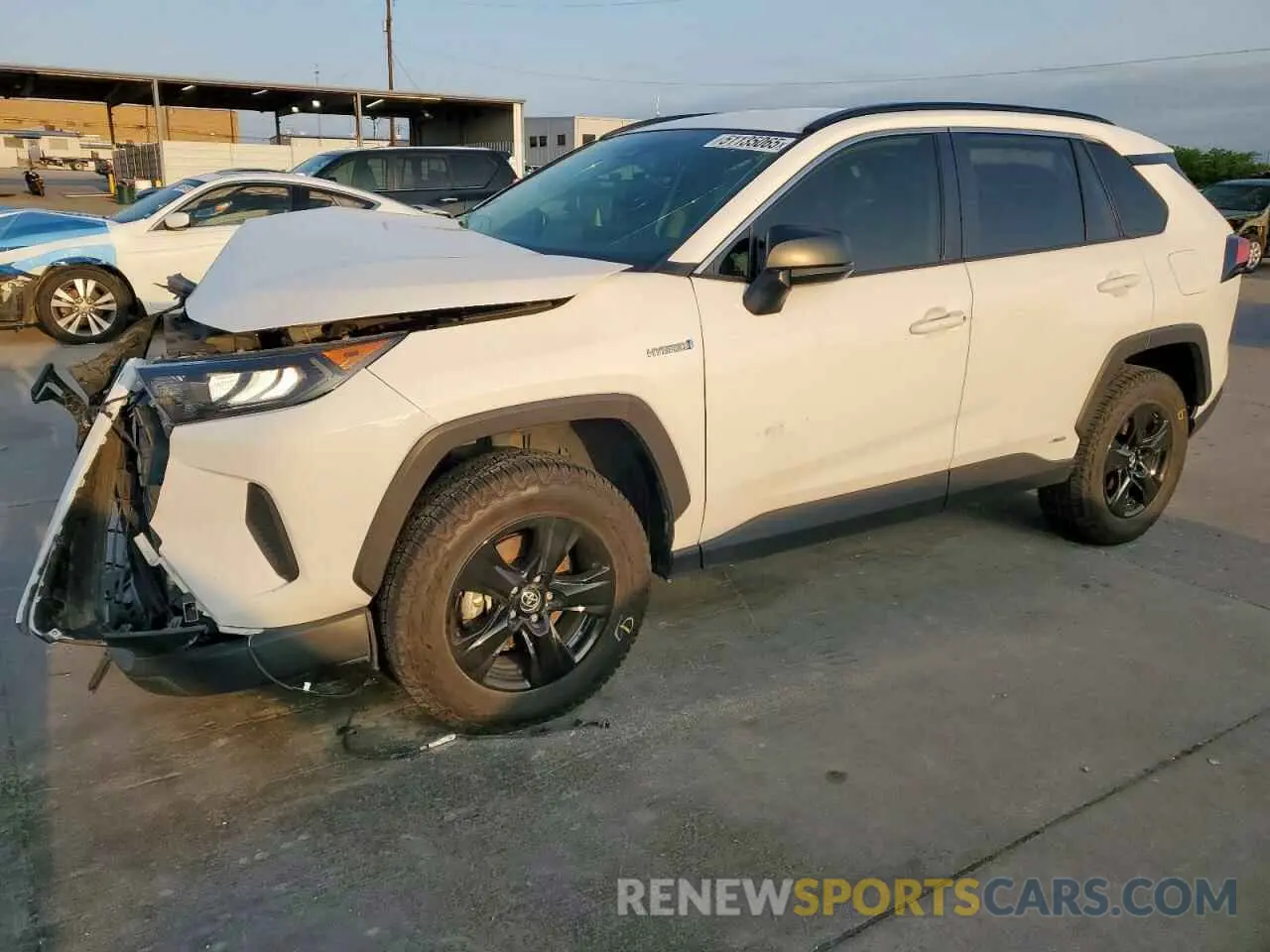 1 Фотография поврежденного автомобиля JTMLWRFV5MD131118 TOYOTA RAV4 2021