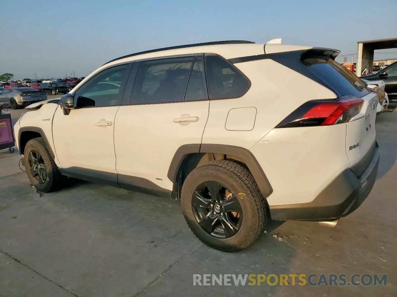 2 Фотография поврежденного автомобиля JTMLWRFV5MD131118 TOYOTA RAV4 2021