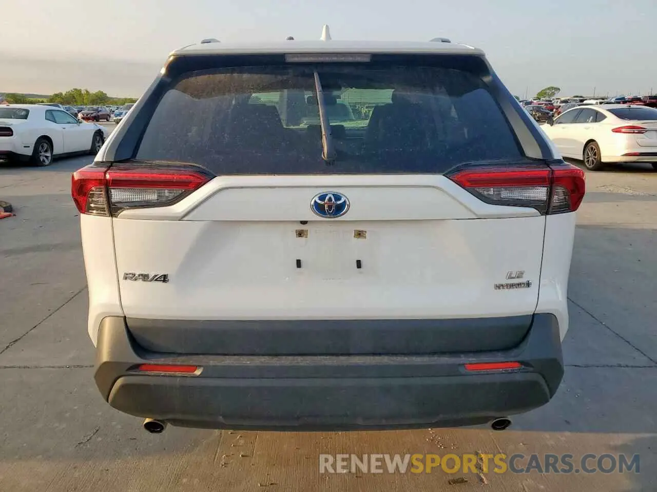 6 Фотография поврежденного автомобиля JTMLWRFV5MD131118 TOYOTA RAV4 2021