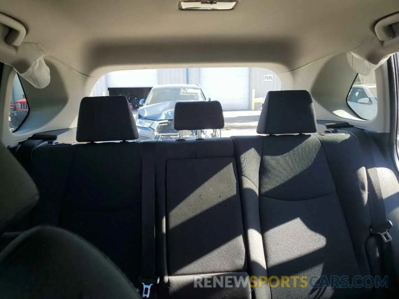 10 Photograph of a damaged car JTMLWRFVXMD126190 TOYOTA RAV4 2021