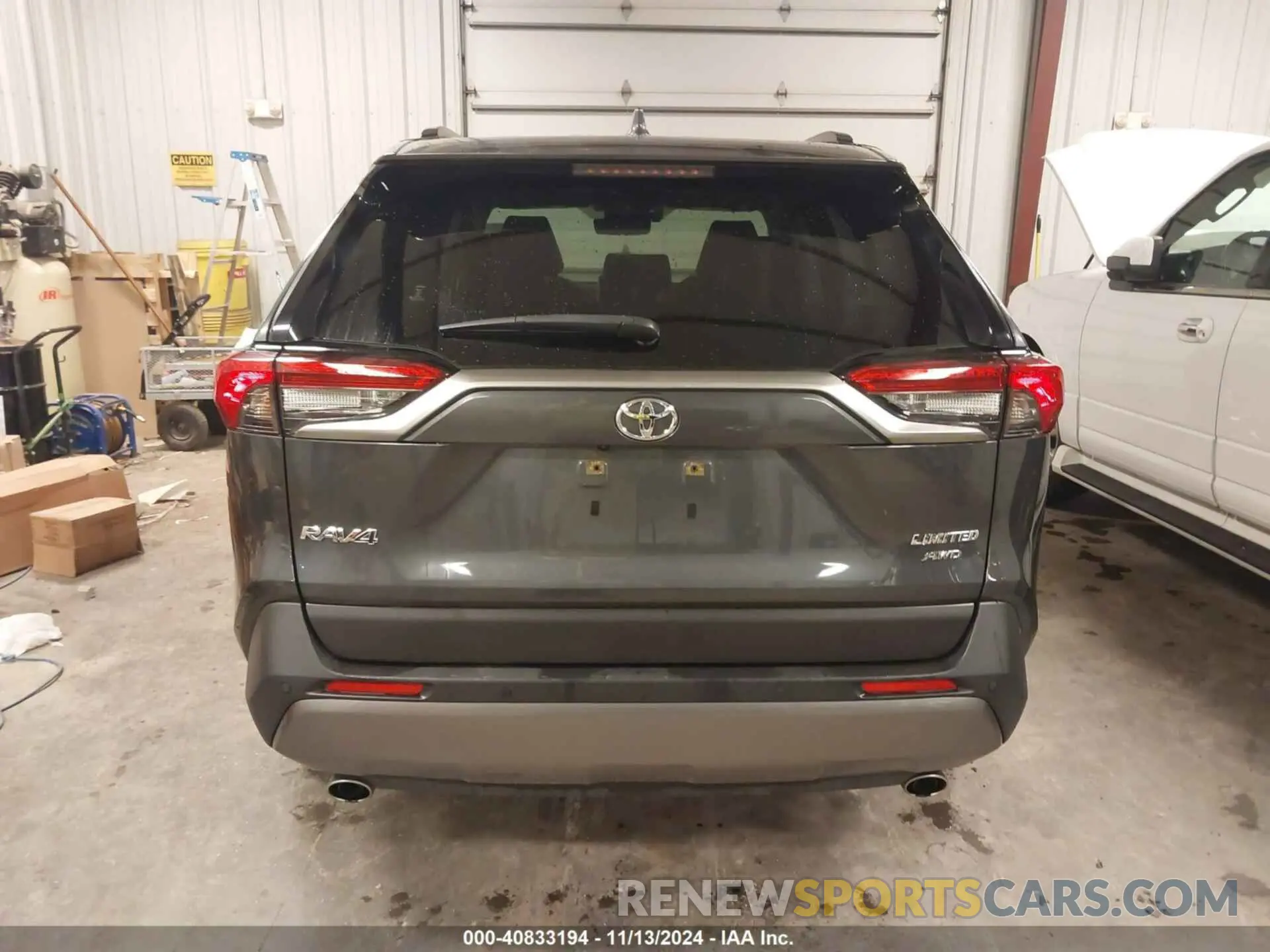 16 Photograph of a damaged car JTMN1RFVXMD073367 TOYOTA RAV4 2021