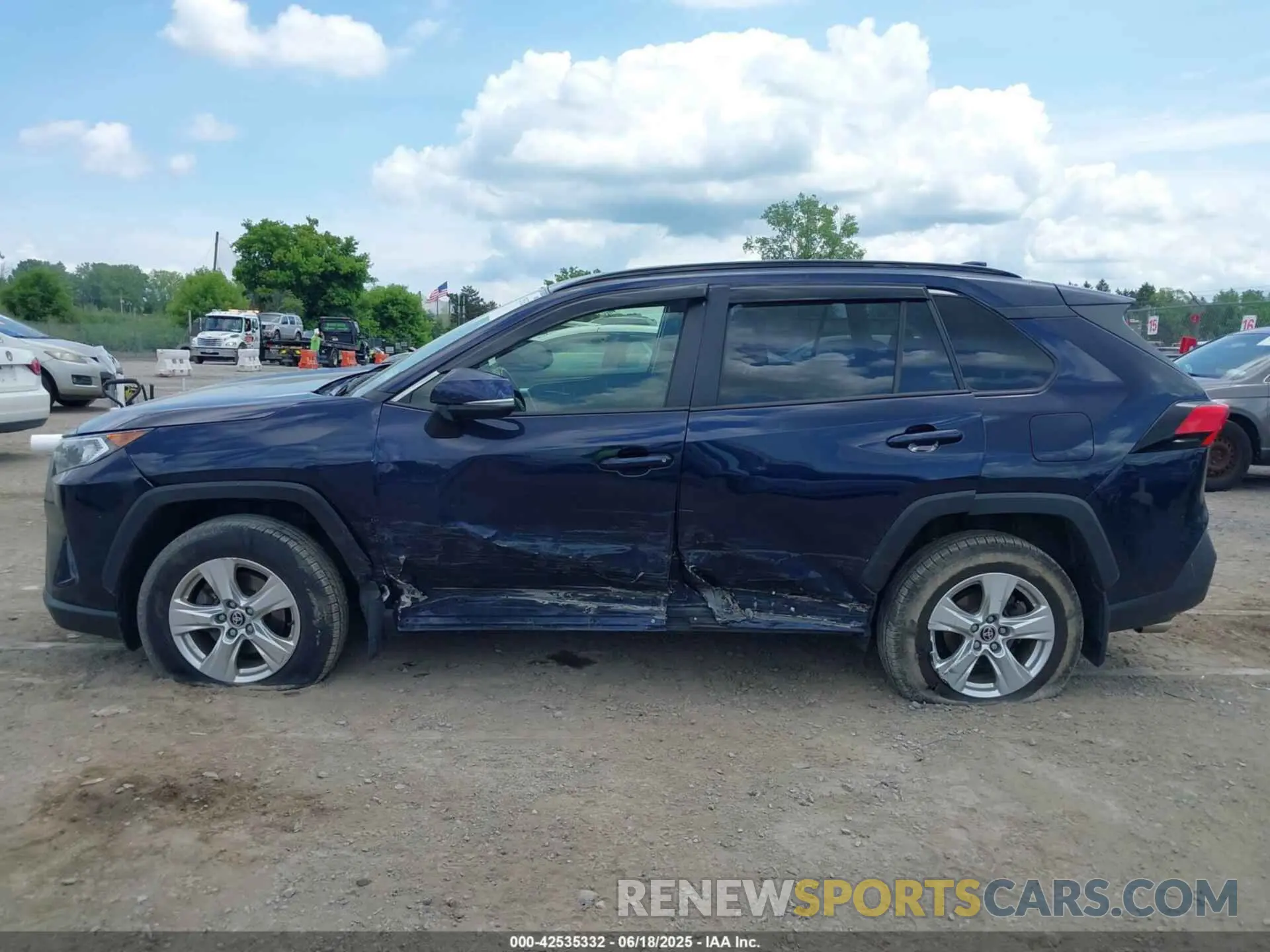 6 Фотография поврежденного автомобиля JTMP1RFV3MD072909 TOYOTA RAV4 2021