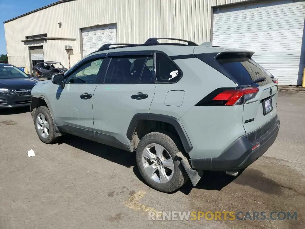 2 Фотография поврежденного автомобиля JTMP1RFV6MD072712 TOYOTA RAV4 2021