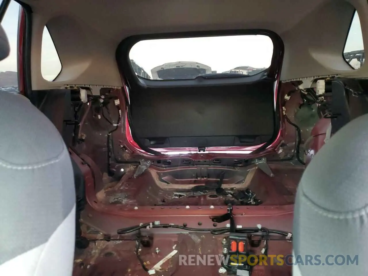 10 Фотография поврежденного автомобиля JTMP1RFVXMD072891 TOYOTA RAV4 2021