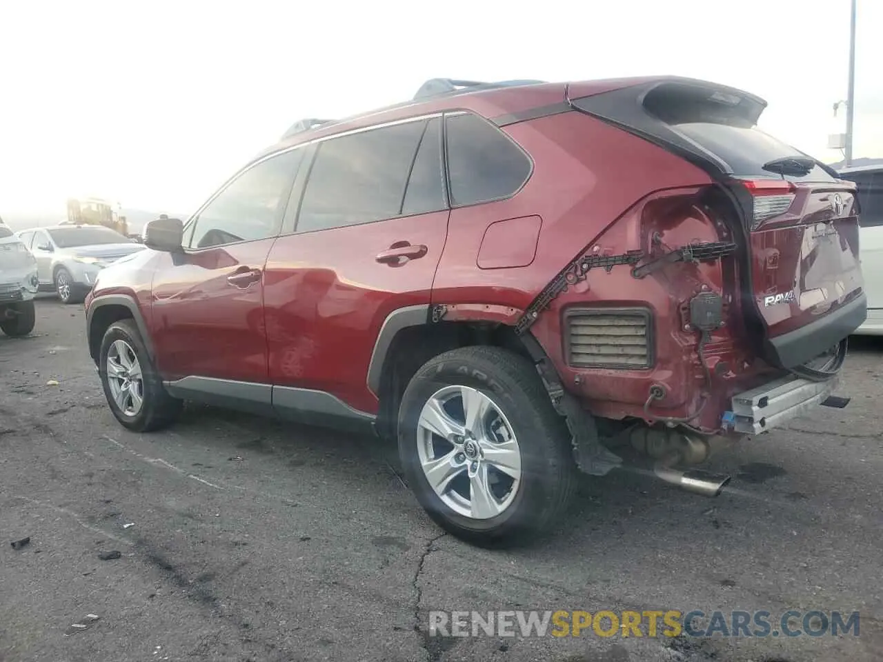 2 Фотография поврежденного автомобиля JTMP1RFVXMD072891 TOYOTA RAV4 2021