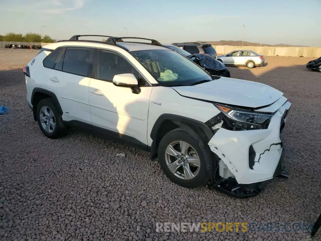 4 Фотография поврежденного автомобиля JTMRWRFV0MD117606 TOYOTA RAV4 2021