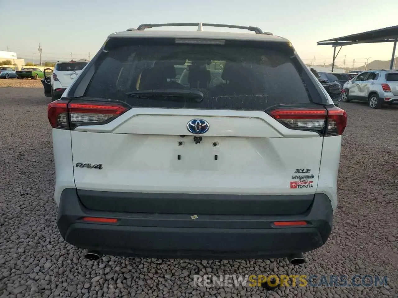 6 Фотография поврежденного автомобиля JTMRWRFV0MD117606 TOYOTA RAV4 2021