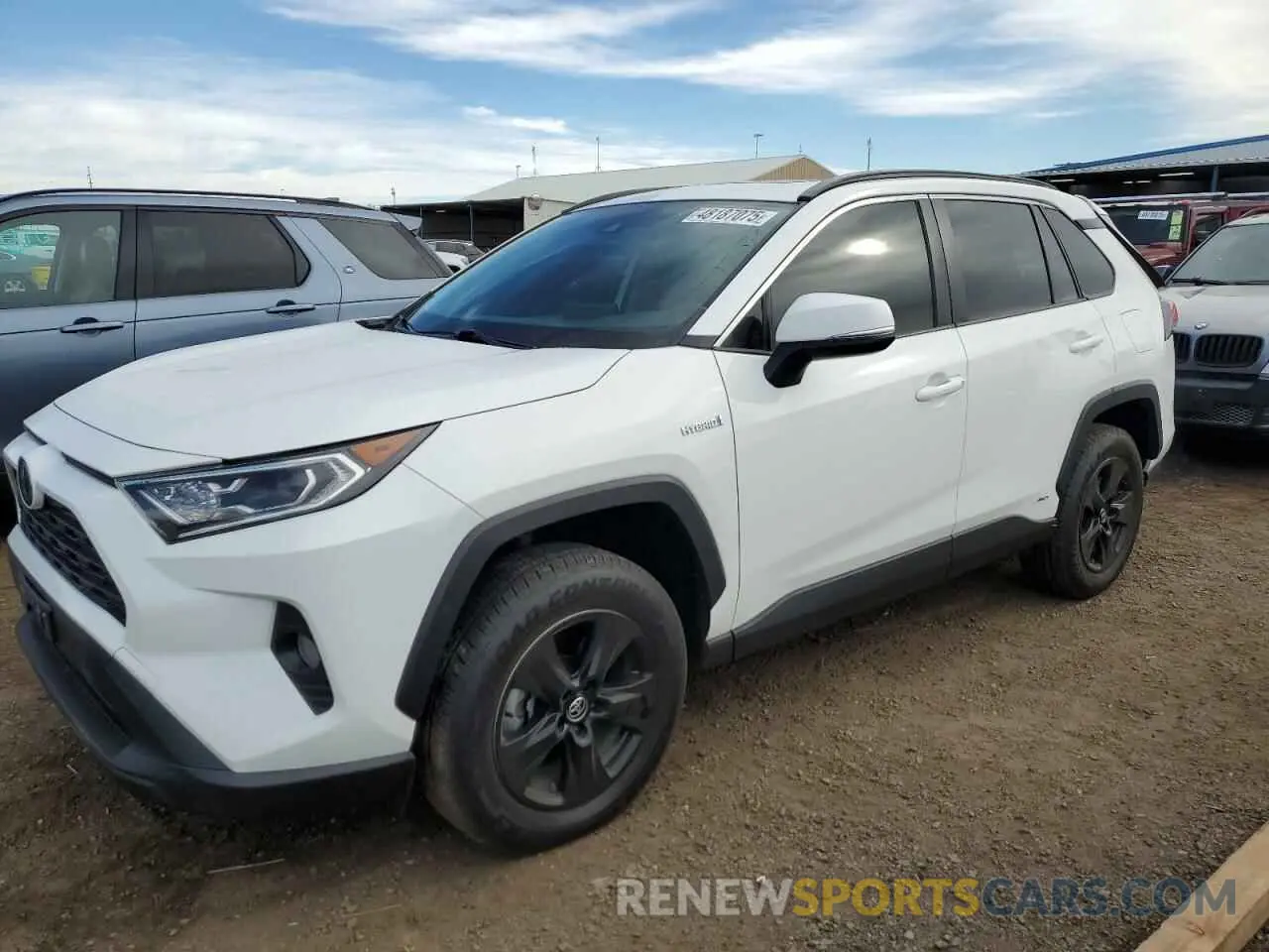1 Фотография поврежденного автомобиля JTMRWRFV0MD135331 TOYOTA RAV4 2021
