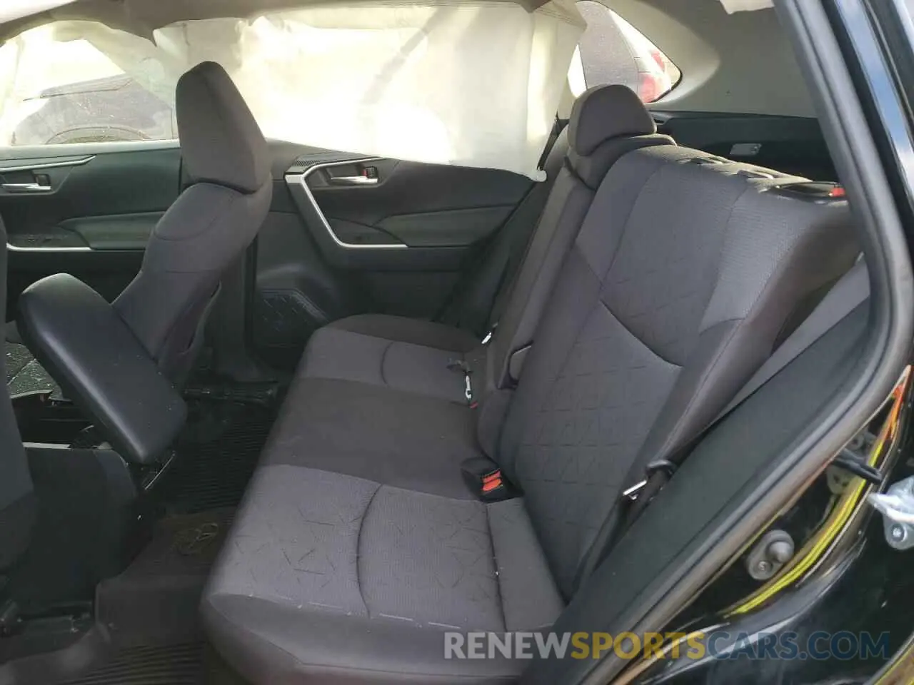 11 Photograph of a damaged car JTMRWRFV4MD127703 TOYOTA RAV4 2021