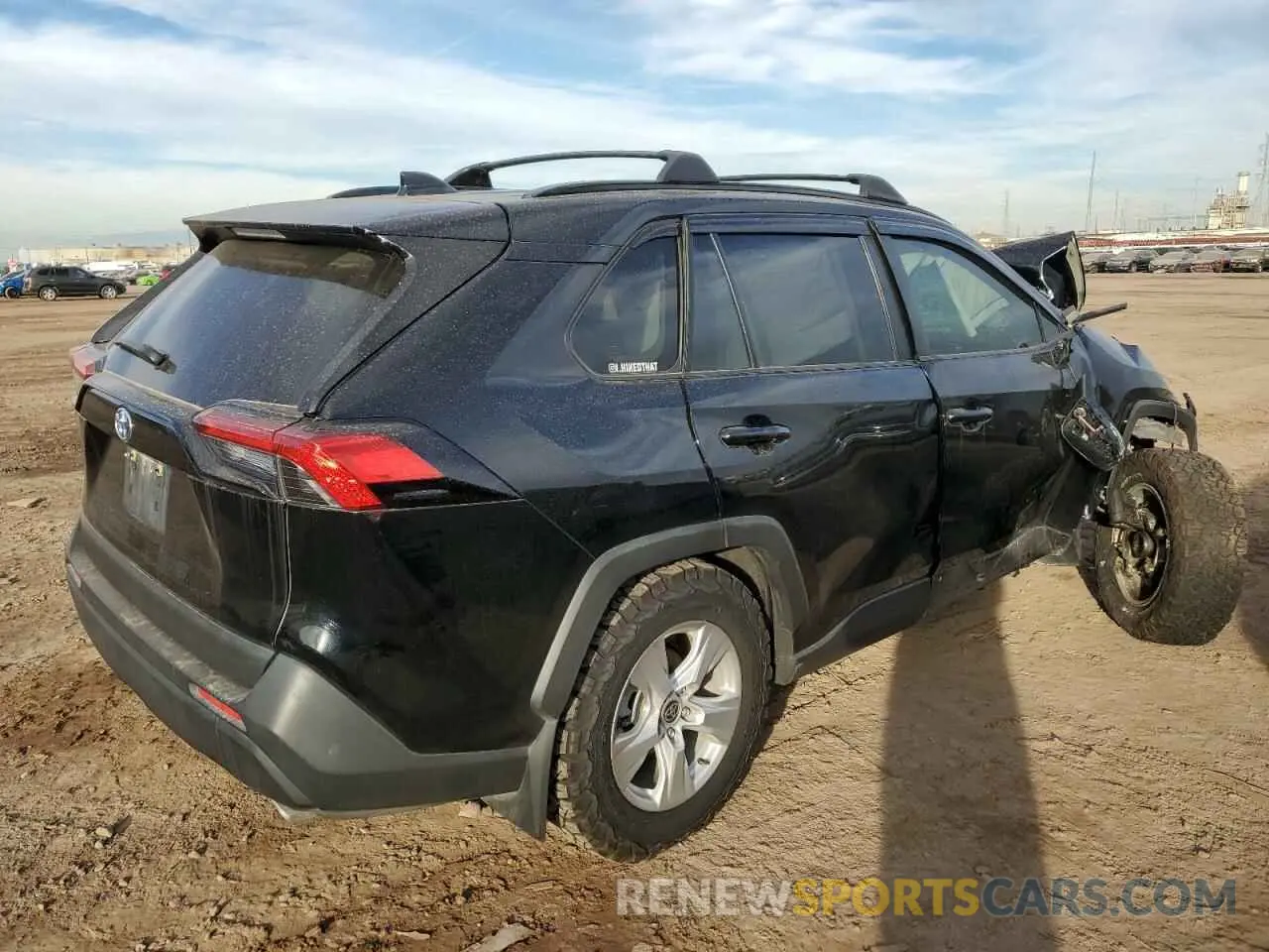 3 Photograph of a damaged car JTMRWRFV4MD127703 TOYOTA RAV4 2021