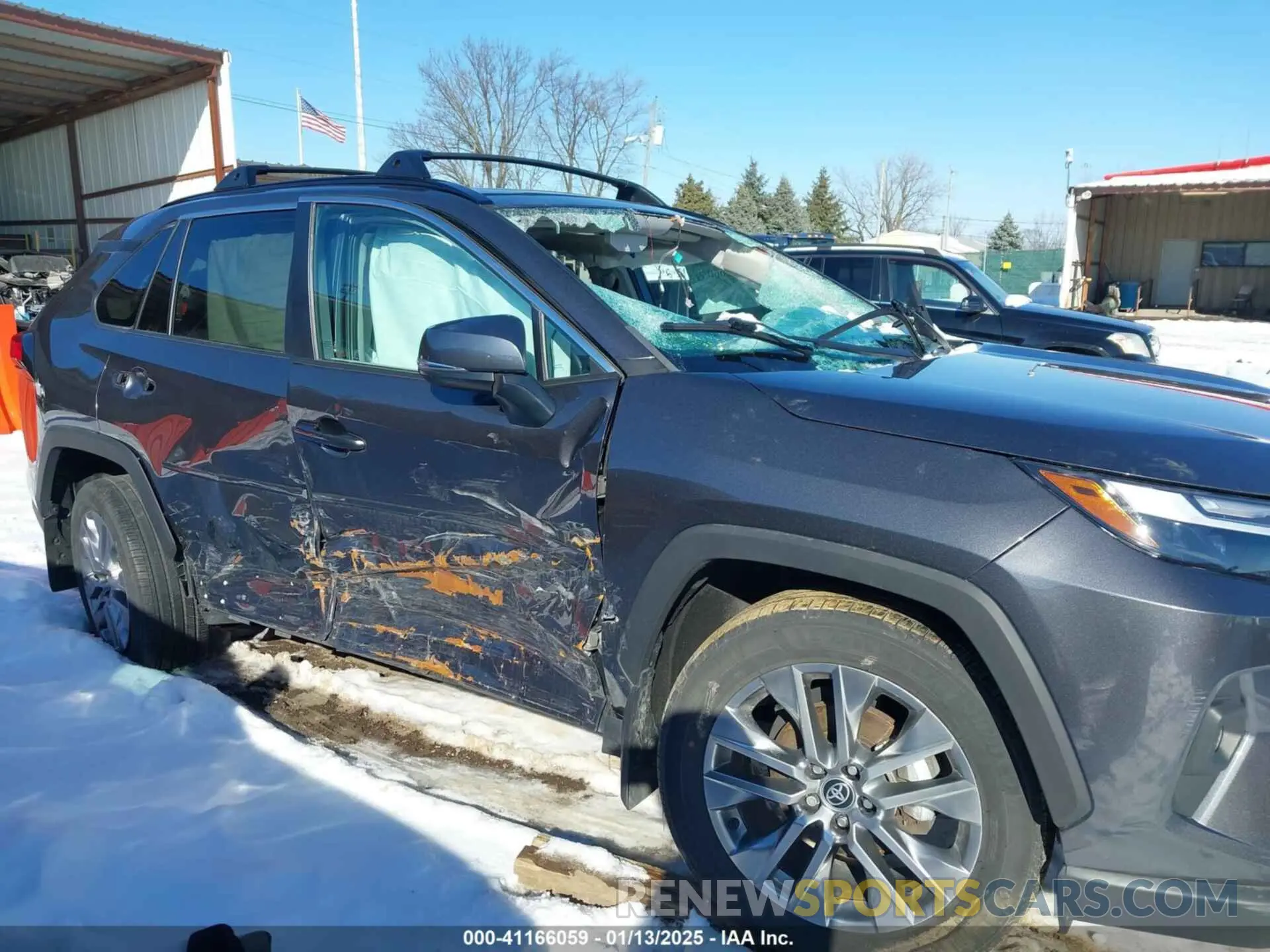 6 Photograph of a damaged car 2T3A1RFV2NC291775 TOYOTA RAV4 2022