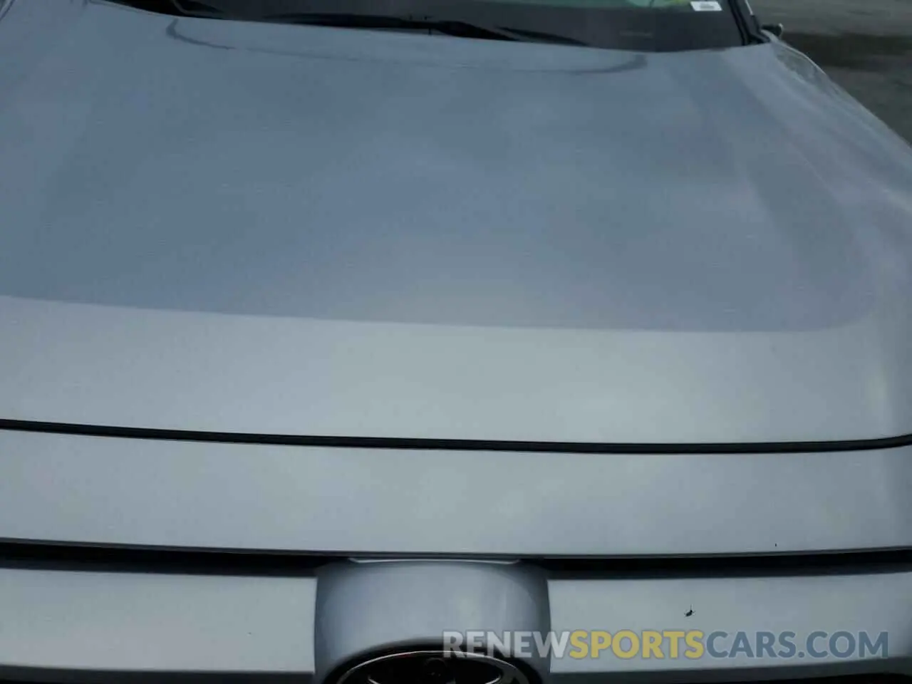 11 Photograph of a damaged car 2T3A1RFV2NC295244 TOYOTA RAV4 2022