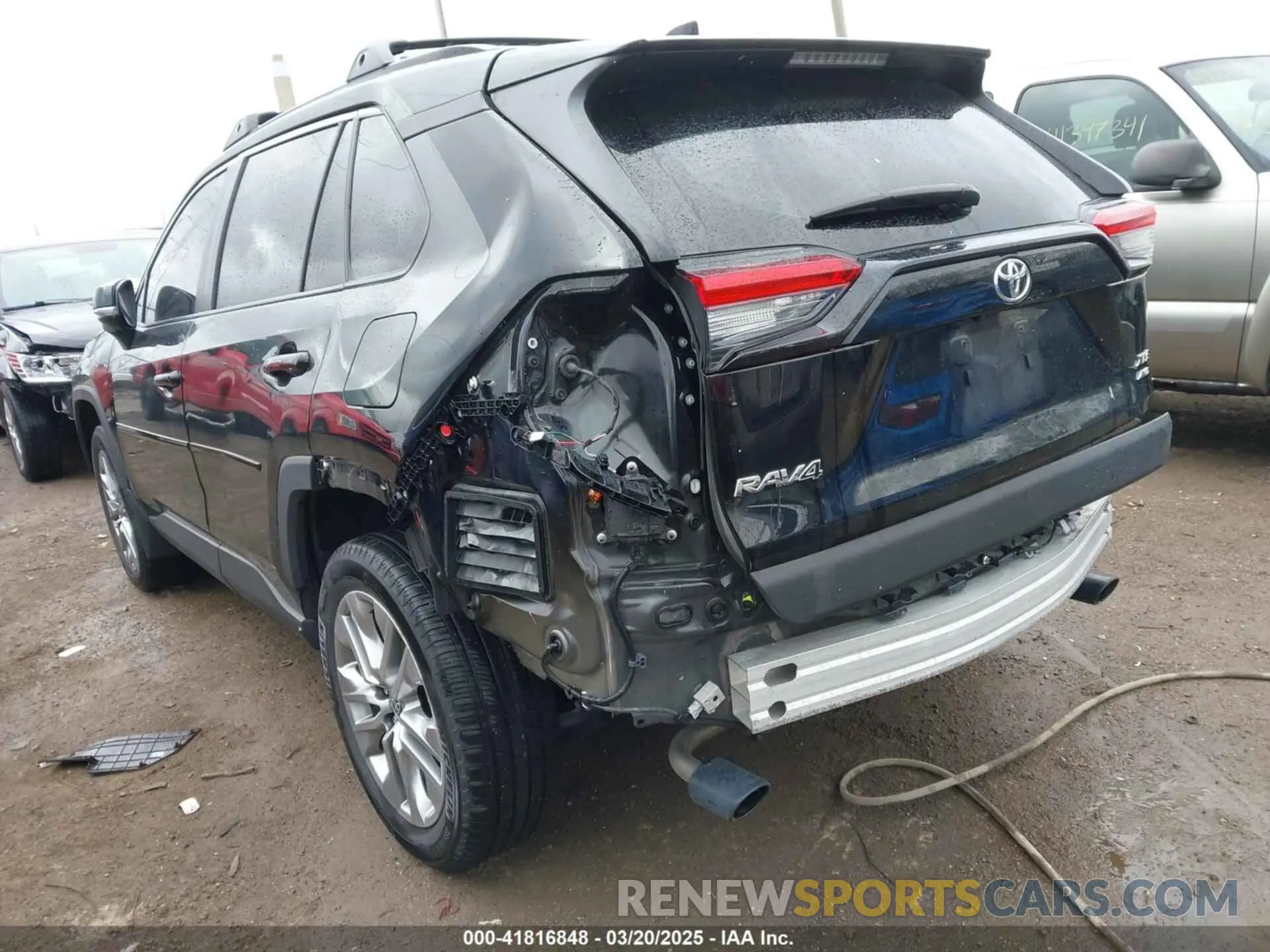 3 Фотография поврежденного автомобиля 2T3A1RFV2NC320305 TOYOTA RAV4 2022