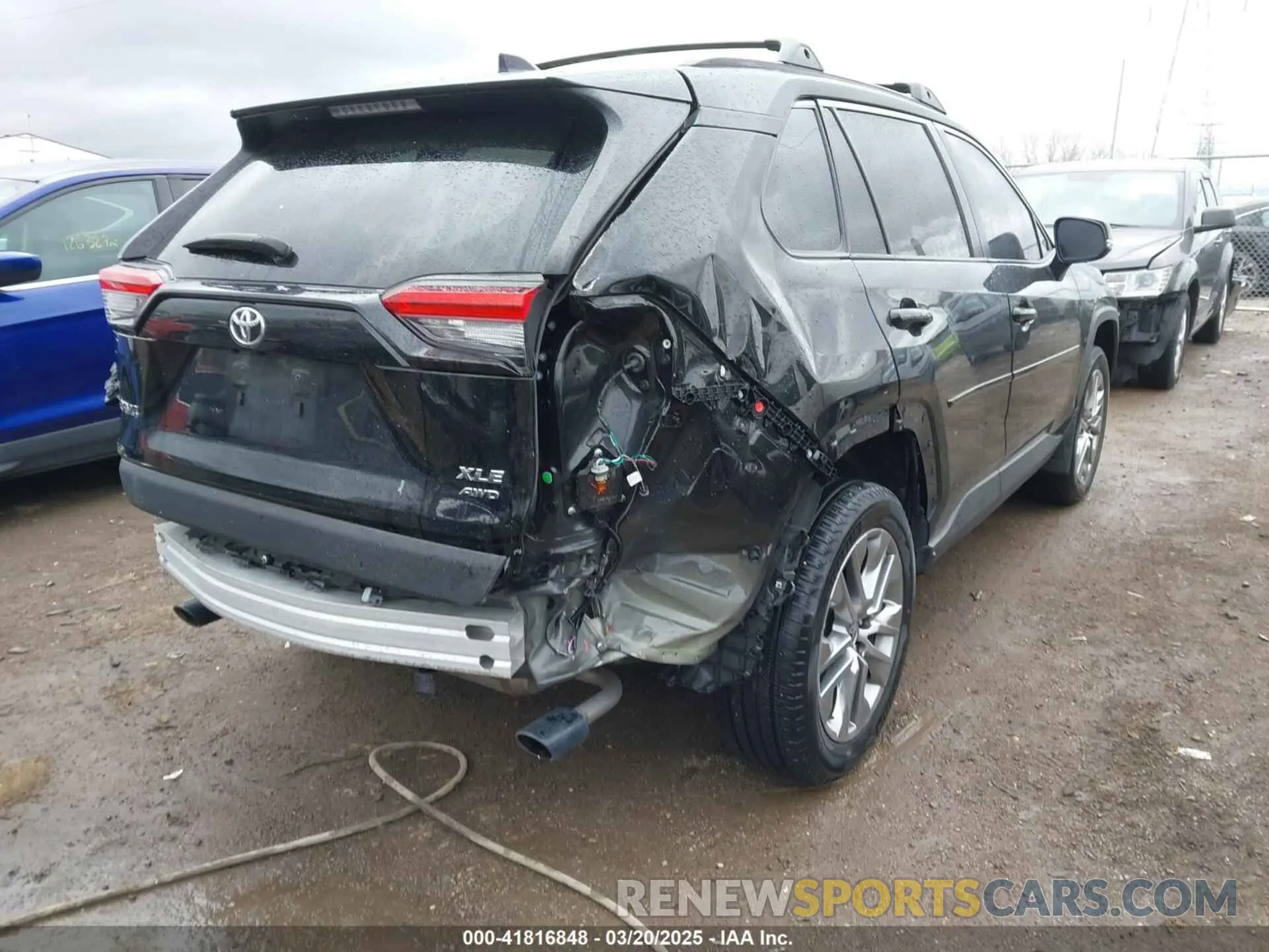 4 Фотография поврежденного автомобиля 2T3A1RFV2NC320305 TOYOTA RAV4 2022