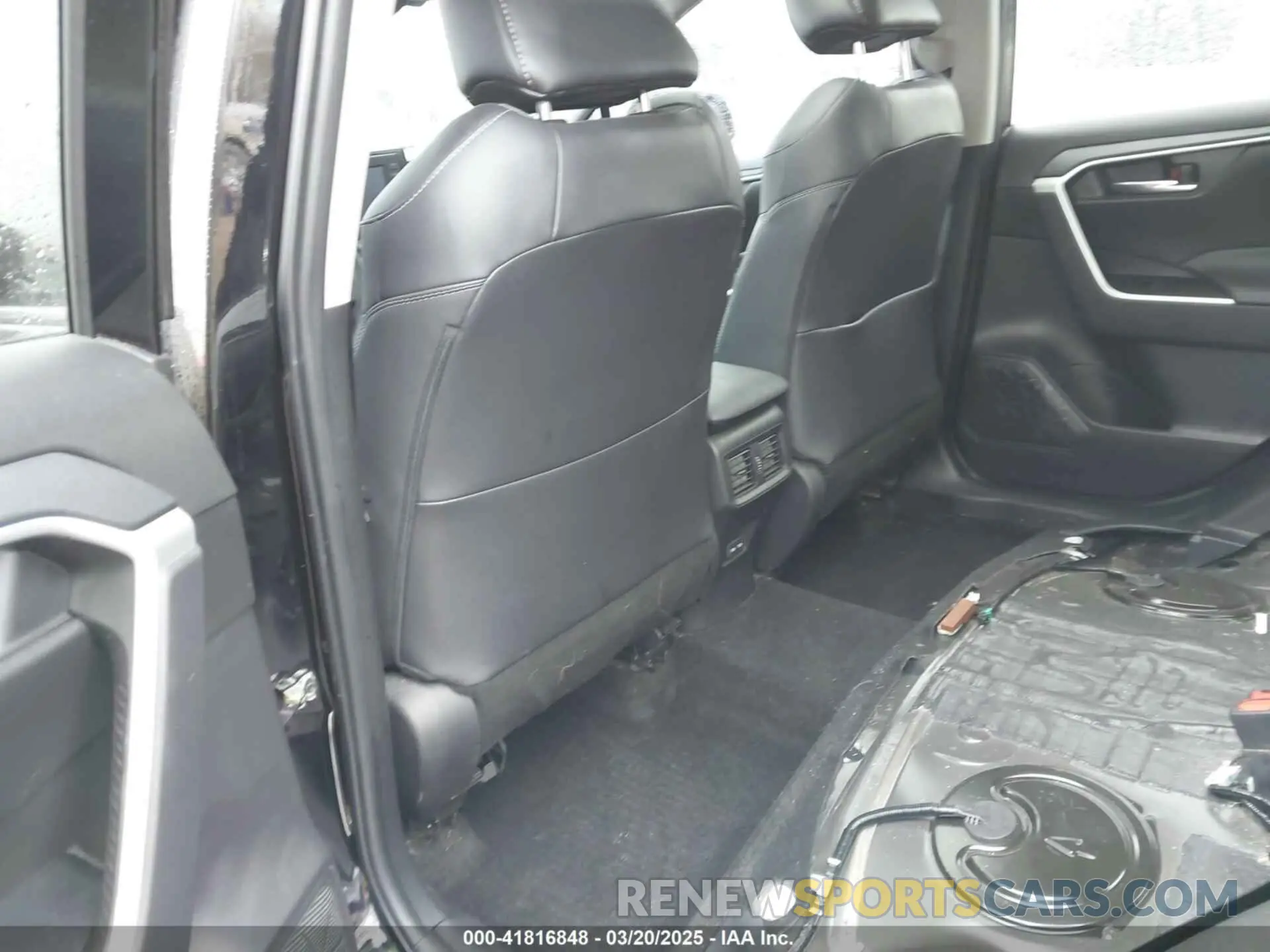 8 Фотография поврежденного автомобиля 2T3A1RFV2NC320305 TOYOTA RAV4 2022