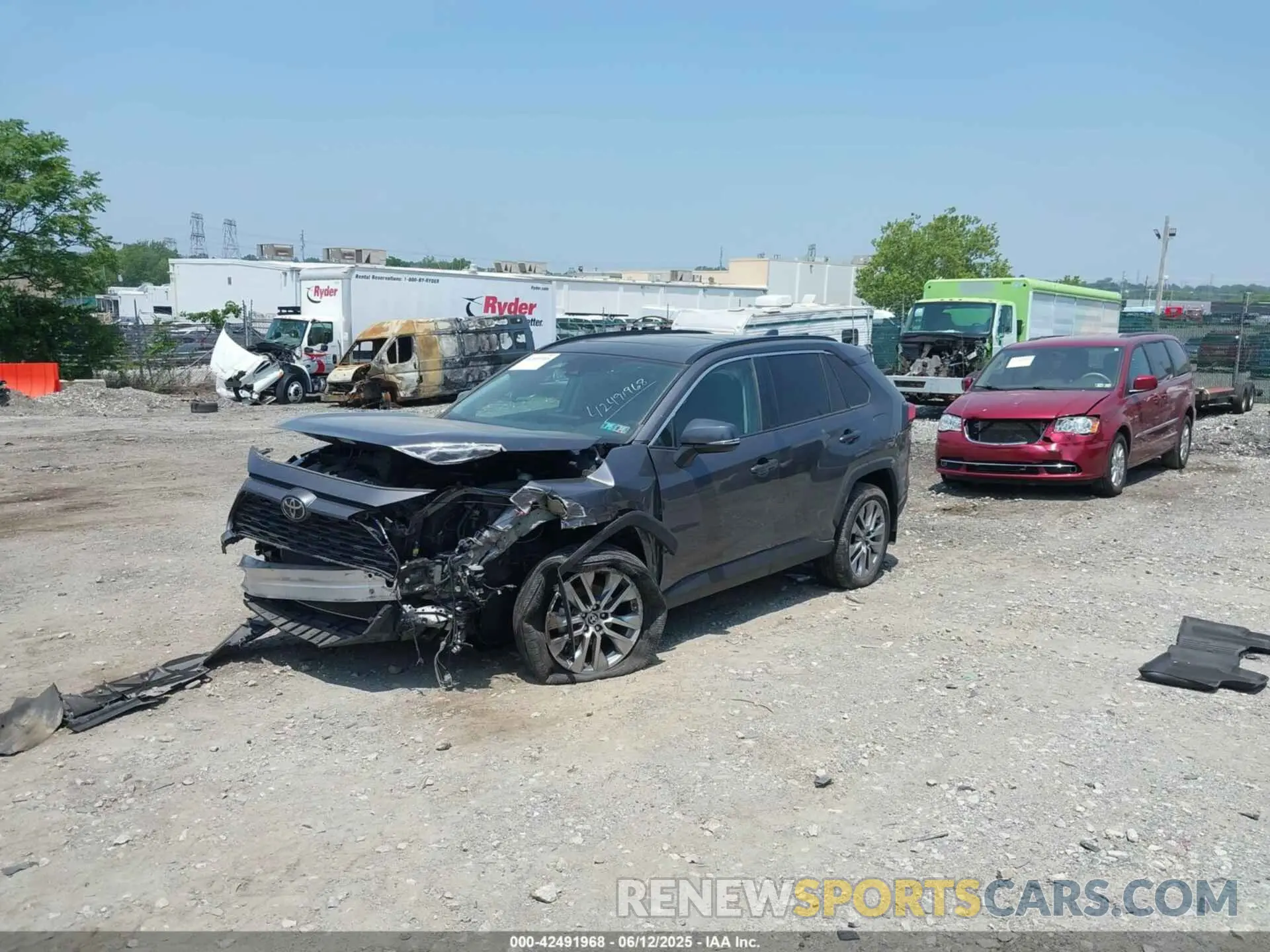 2 Photograph of a damaged car 2T3A1RFV4NC288327 TOYOTA RAV4 2022
