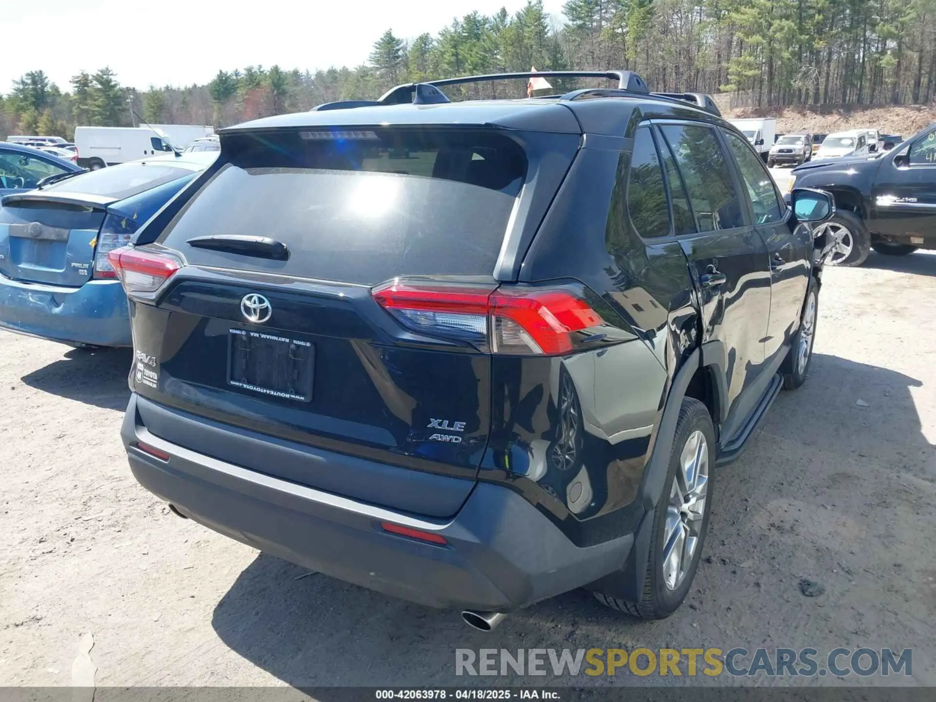 4 Фотография поврежденного автомобиля 2T3A1RFV6NC269312 TOYOTA RAV4 2022