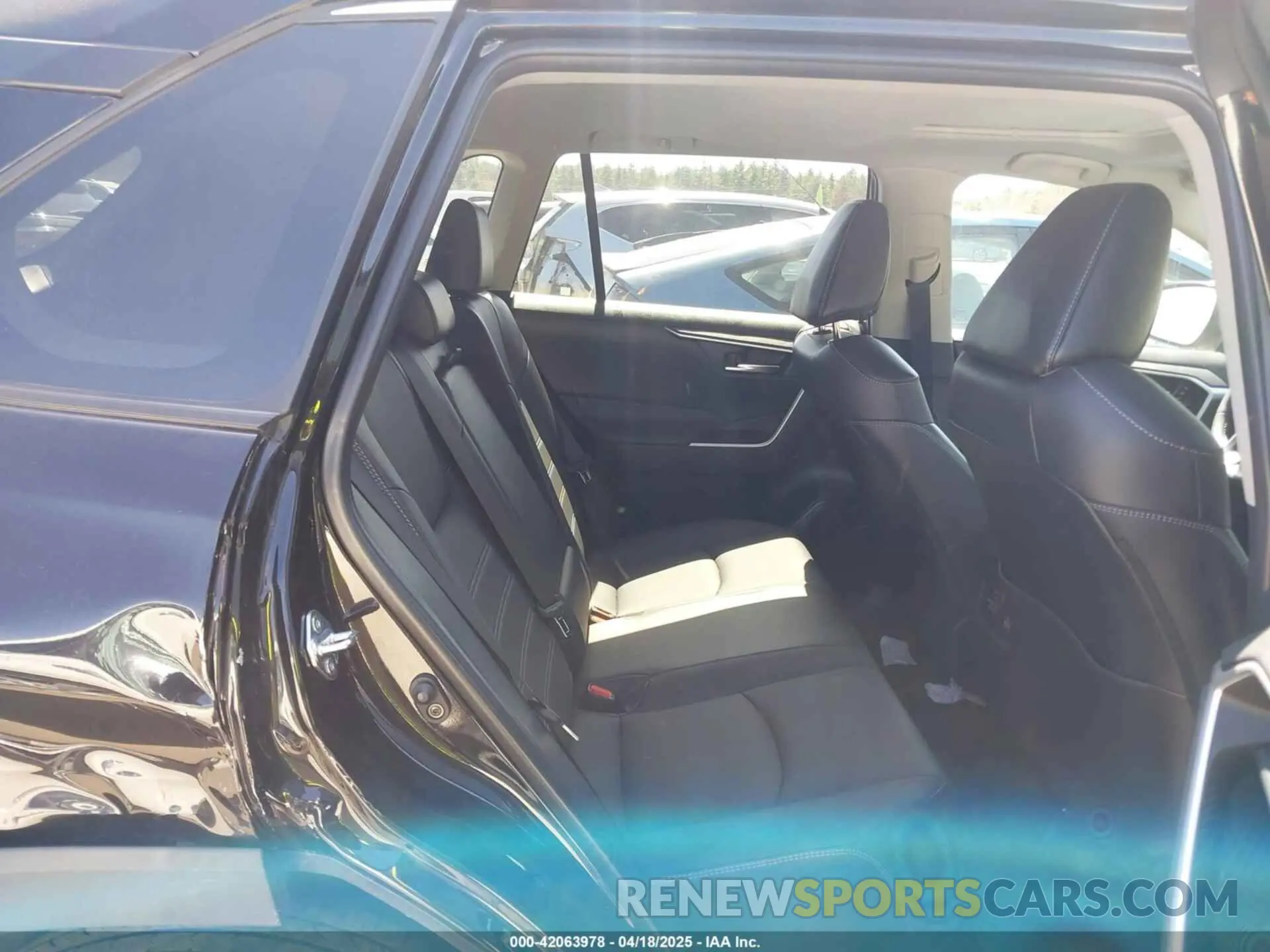 8 Фотография поврежденного автомобиля 2T3A1RFV6NC269312 TOYOTA RAV4 2022