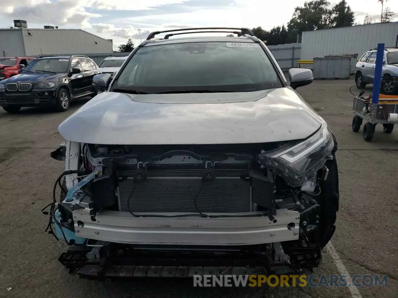 5 Фотография поврежденного автомобиля 2T3A1RFV7NW253330 TOYOTA RAV4 2022