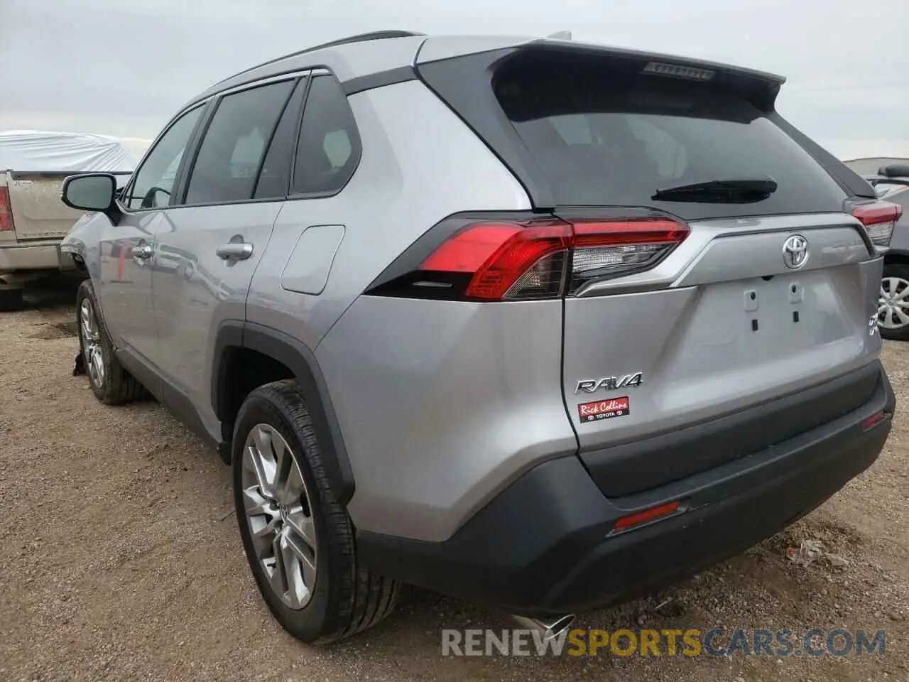 3 Фотография поврежденного автомобиля 2T3A1RFV9NC302285 TOYOTA RAV4 2022