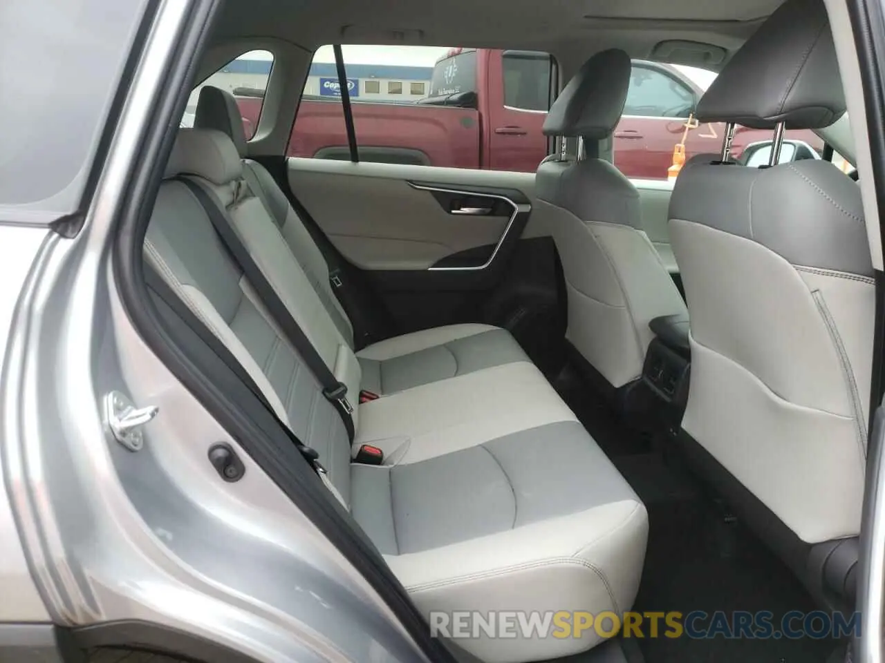 6 Фотография поврежденного автомобиля 2T3A1RFV9NC302285 TOYOTA RAV4 2022