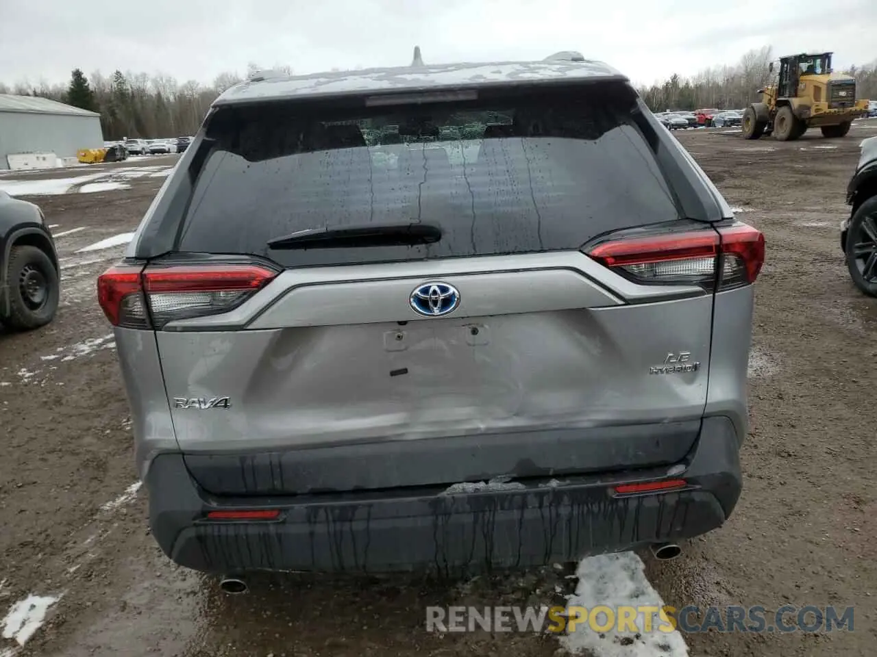 6 Photograph of a damaged car 2T3BWRFV7NW142704 TOYOTA RAV4 2022