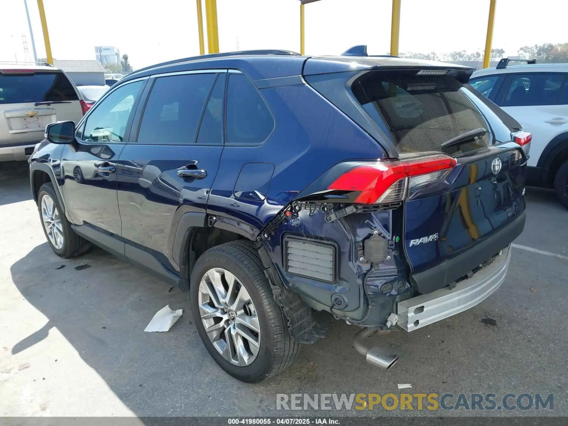 3 Фотография поврежденного автомобиля 2T3C1RFV1NW202494 TOYOTA RAV4 2022