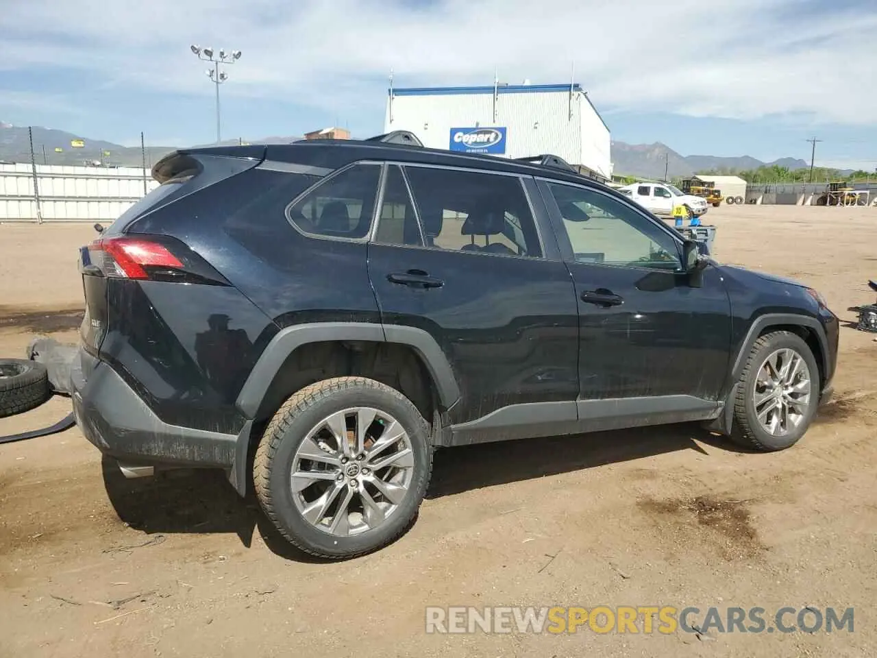 3 Photograph of a damaged car 2T3C1RFV2NC206720 TOYOTA RAV4 2022