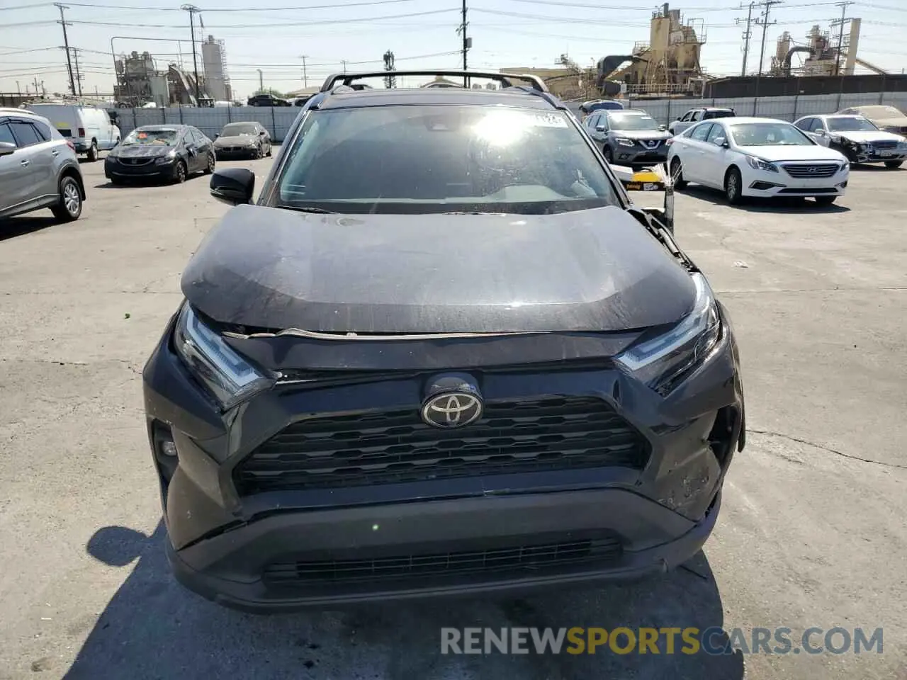 5 Photograph of a damaged car 2T3C1RFV4NC188303 TOYOTA RAV4 2022