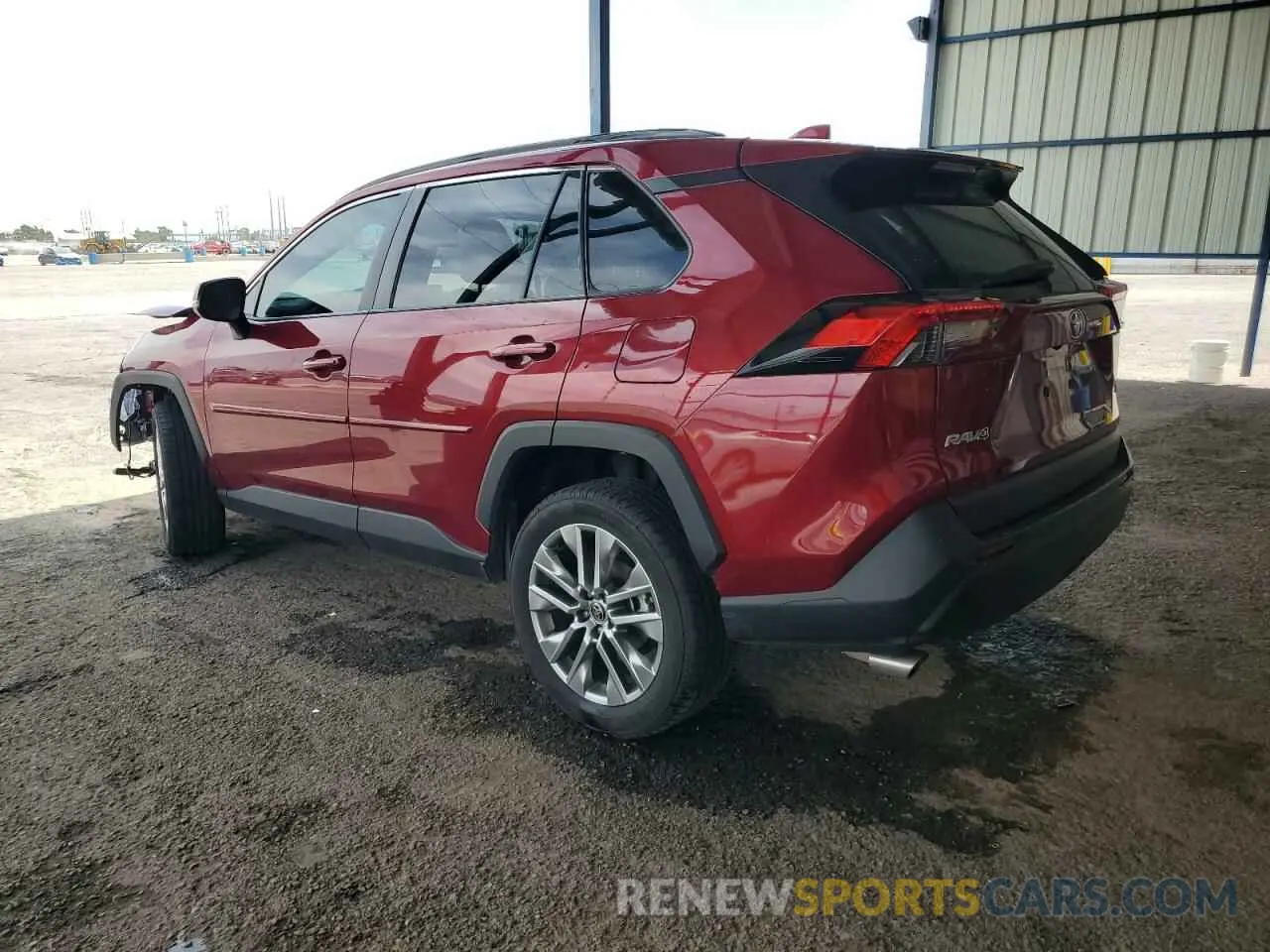 2 Photograph of a damaged car 2T3C1RFV5NW206418 TOYOTA RAV4 2022