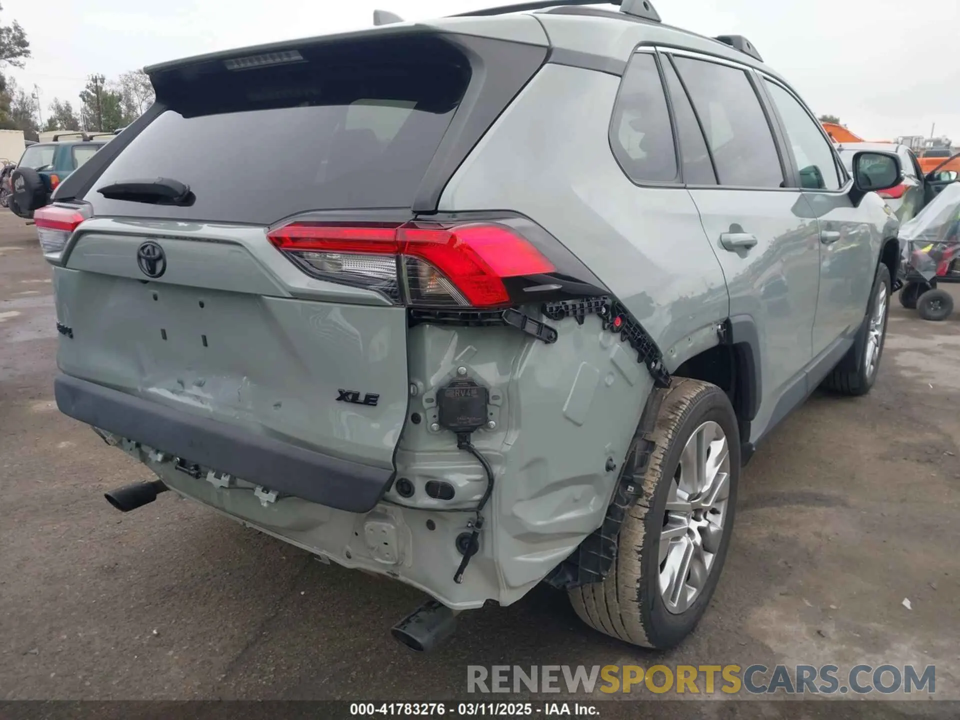 4 Фотография поврежденного автомобиля 2T3C1RFV8NW236772 TOYOTA RAV4 2022