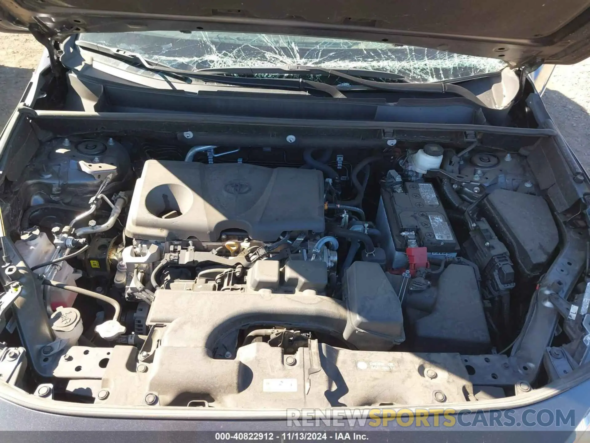 10 Photograph of a damaged car 2T3C1RFV9NC207525 TOYOTA RAV4 2022