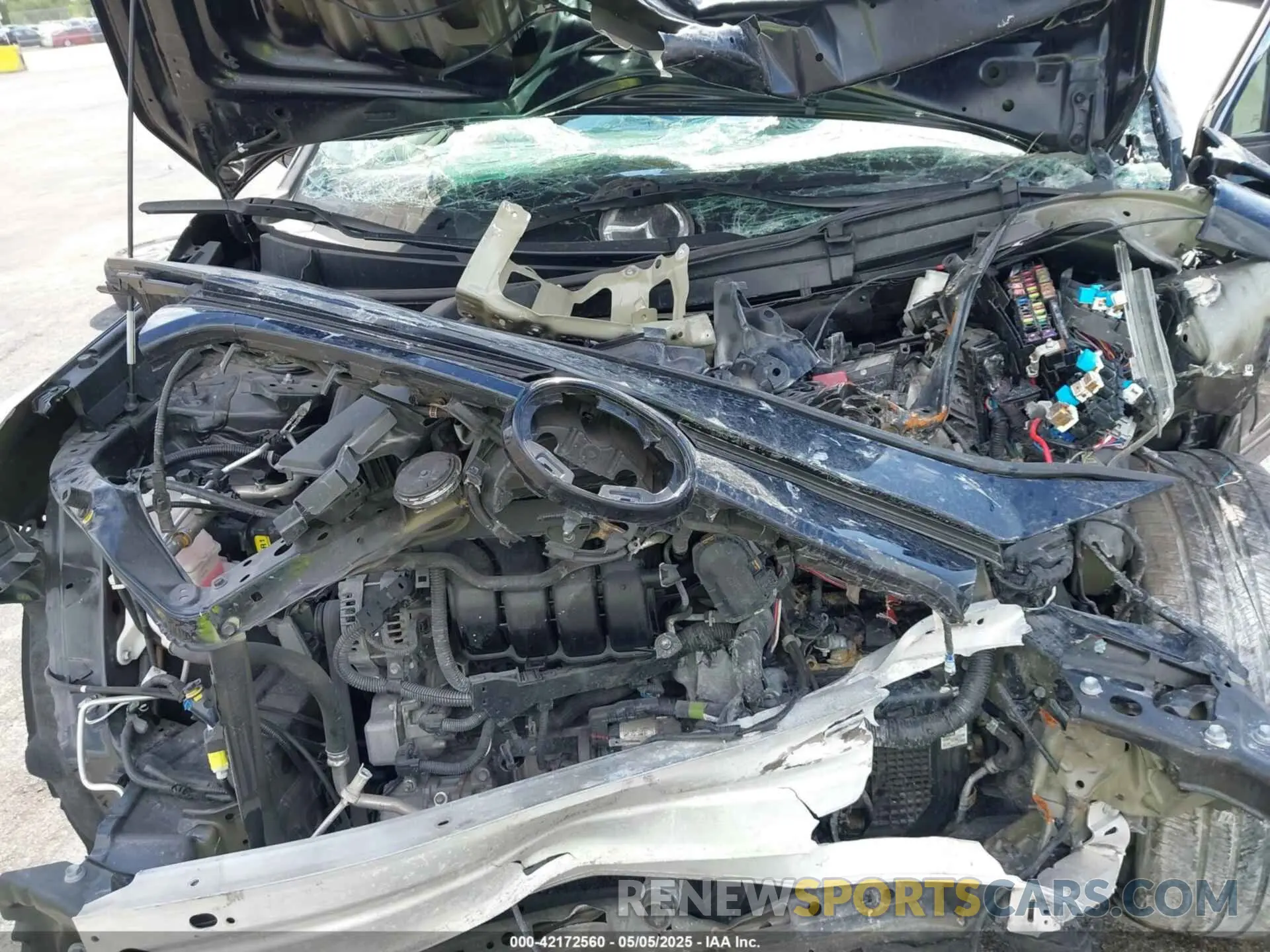 10 Photograph of a damaged car 2T3C1RFVXNC195269 TOYOTA RAV4 2022