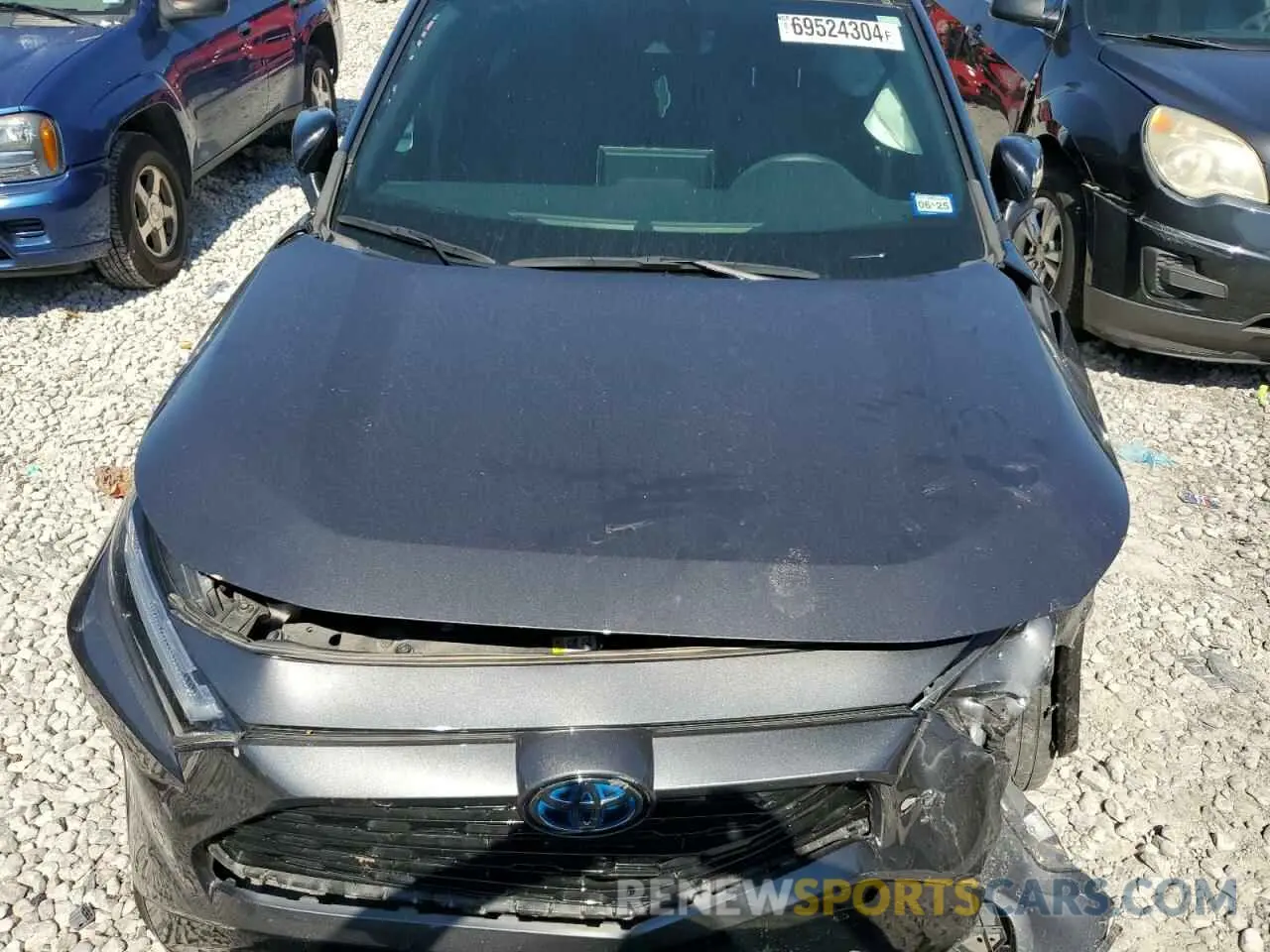5 Photograph of a damaged car 2T3E6RFV0NW036463 TOYOTA RAV4 2022