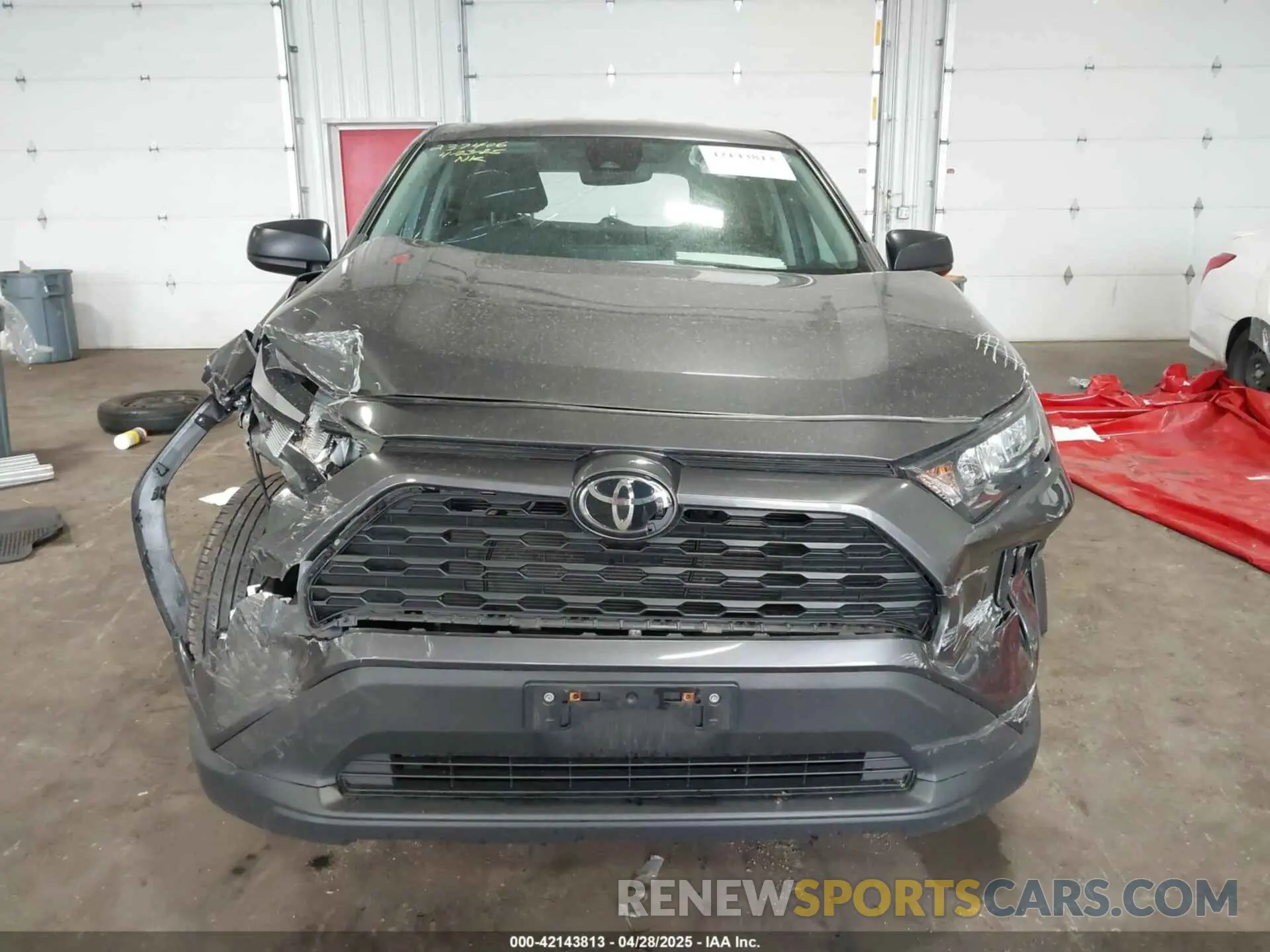 11 Фотография поврежденного автомобиля 2T3F1RFV1NC302089 TOYOTA RAV4 2022
