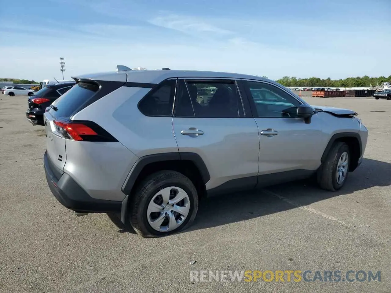 3 Photograph of a damaged car 2T3F1RFV2NC292320 TOYOTA RAV4 2022