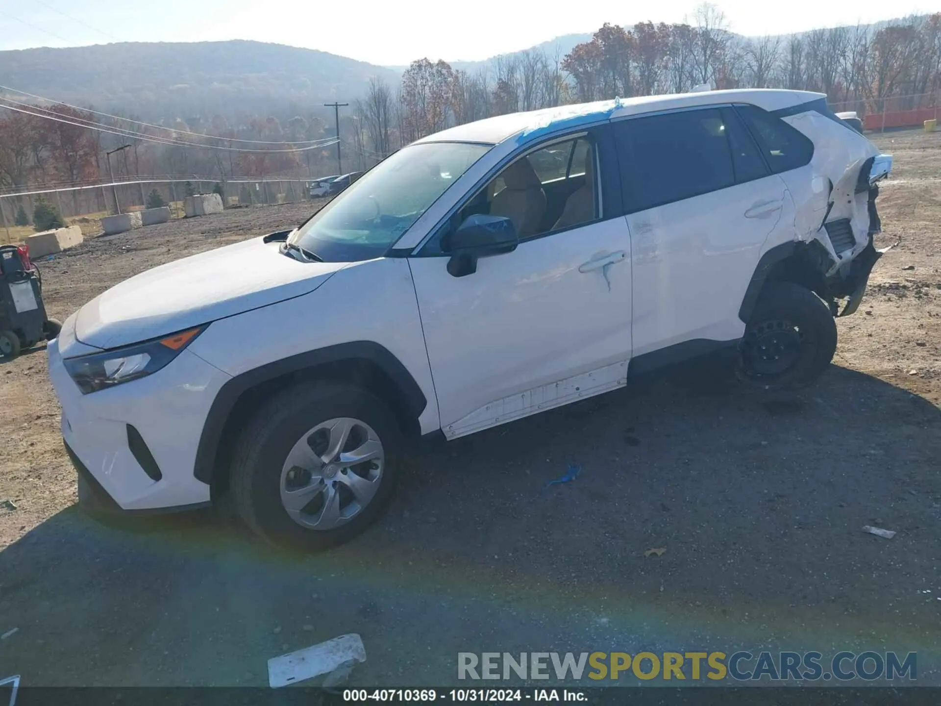2 Photograph of a damaged car 2T3F1RFV3NW309852 TOYOTA RAV4 2022