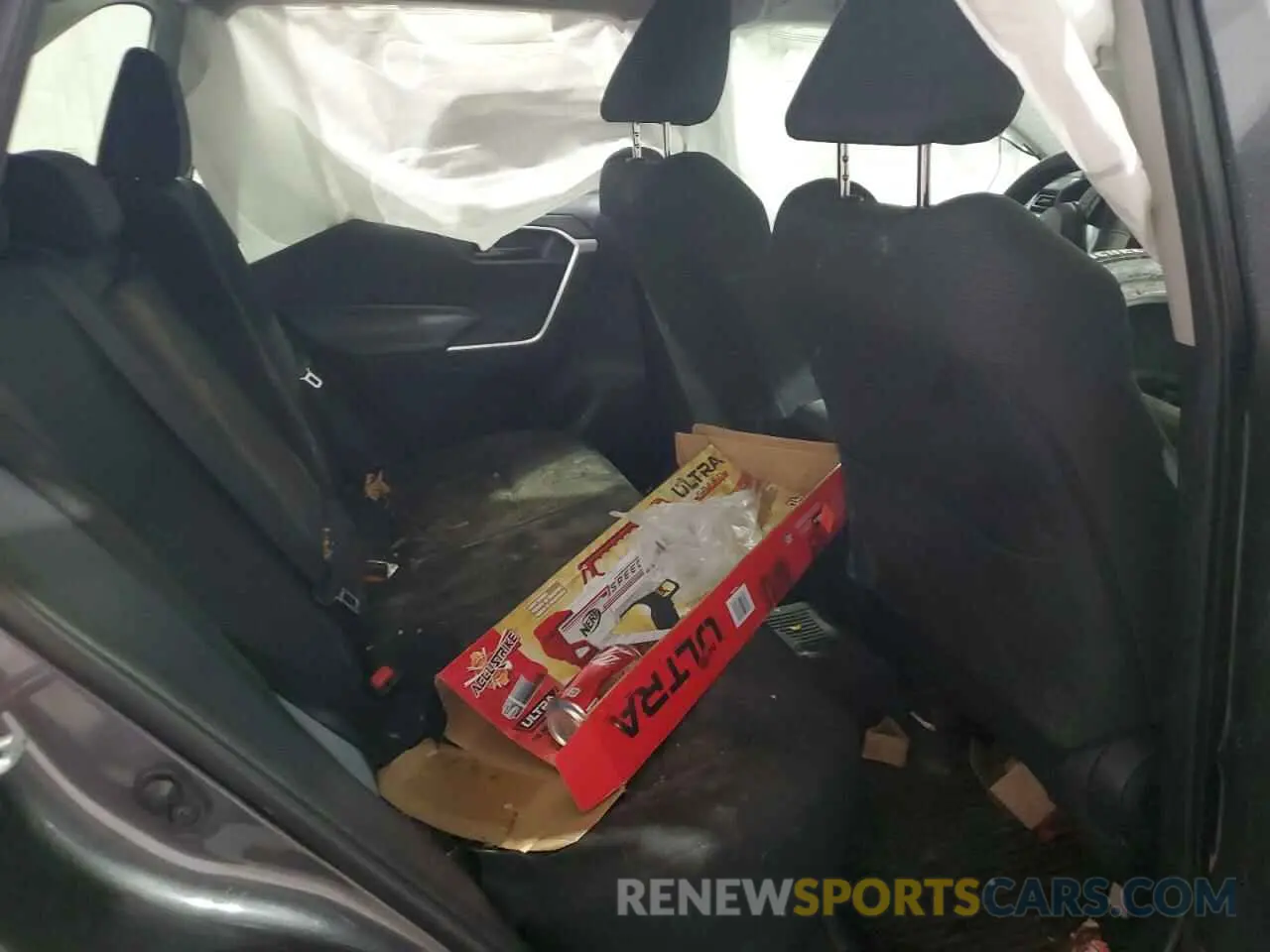 11 Photograph of a damaged car 2T3F1RFV4NC294683 TOYOTA RAV4 2022