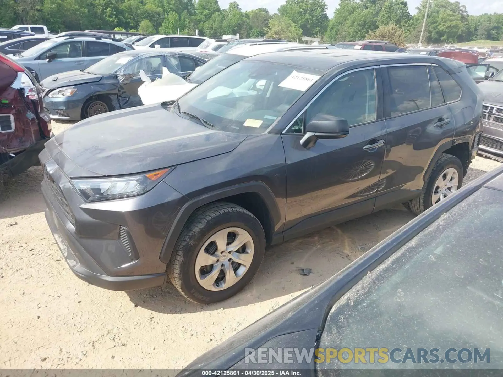 2 Photograph of a damaged car 2T3F1RFV6NC322161 TOYOTA RAV4 2022