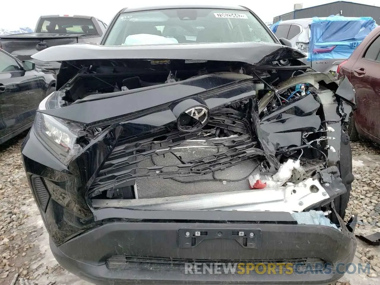 5 Photograph of a damaged car 2T3F1RFV9NW289882 TOYOTA RAV4 2022