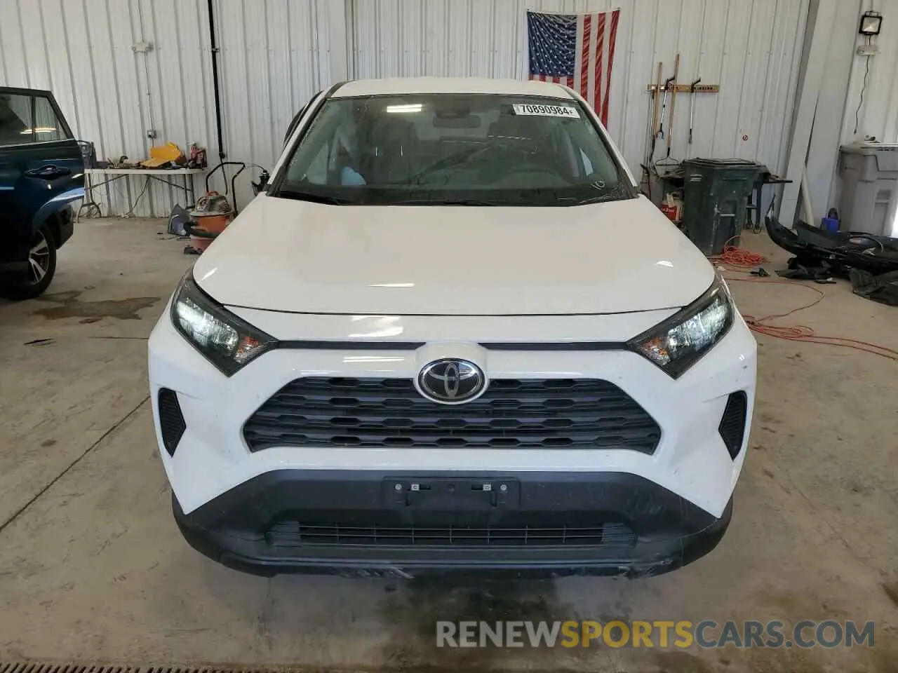 5 Photograph of a damaged car 2T3F1RFVXNC291691 TOYOTA RAV4 2022