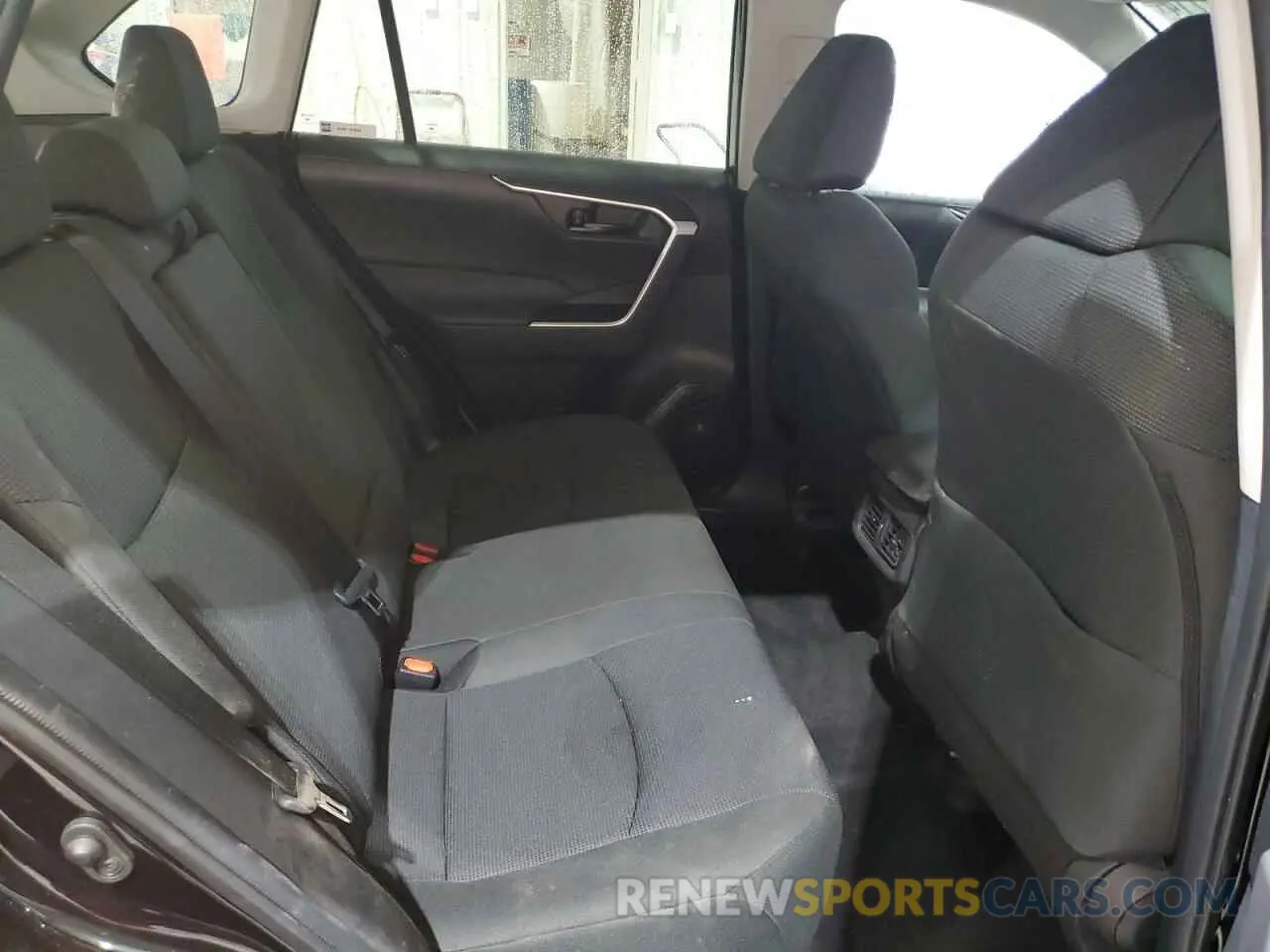 11 Фотография поврежденного автомобиля 2T3G1RFV0NC259806 TOYOTA RAV4 2022