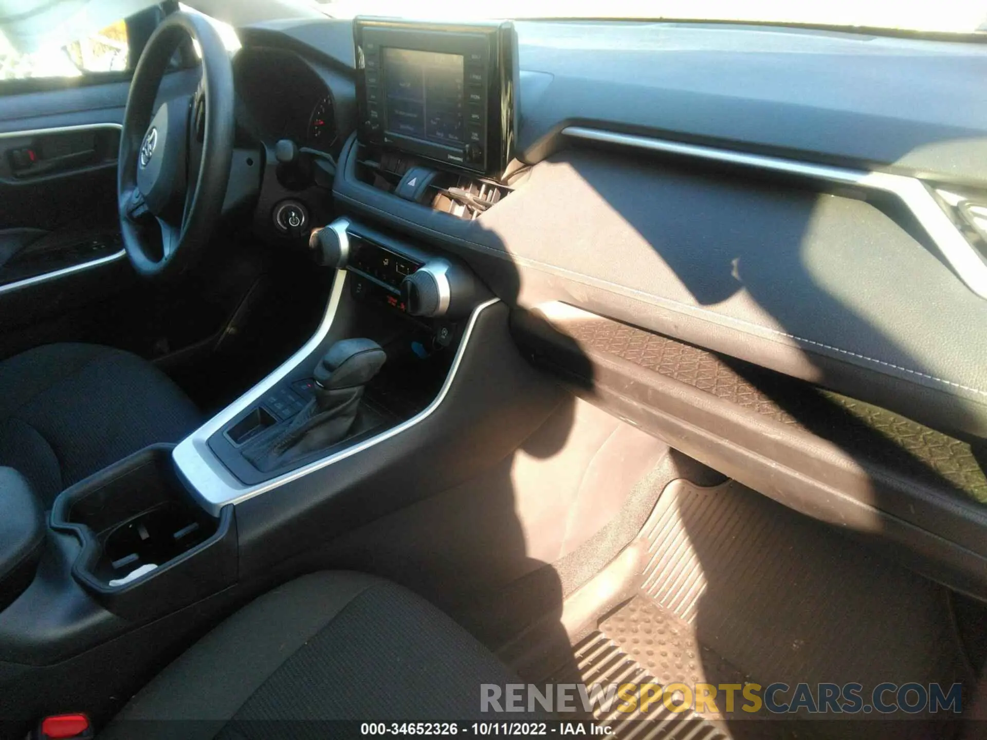 5 Фотография поврежденного автомобиля 2T3G1RFV1NC284505 TOYOTA RAV4 2022
