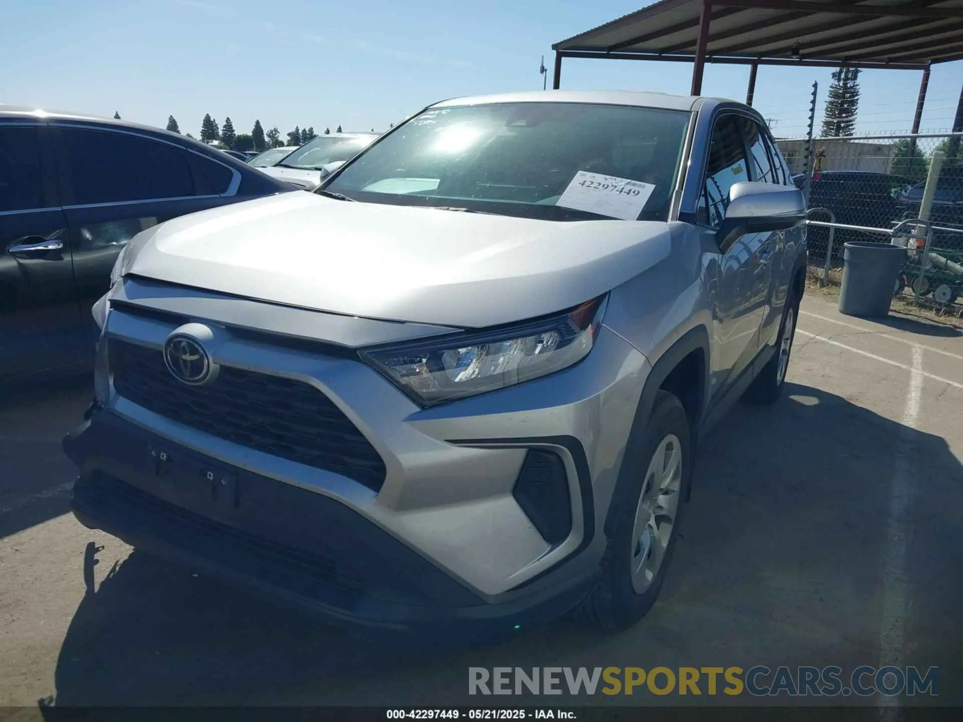 2 Photograph of a damaged car 2T3G1RFV4NC303838 TOYOTA RAV4 2022