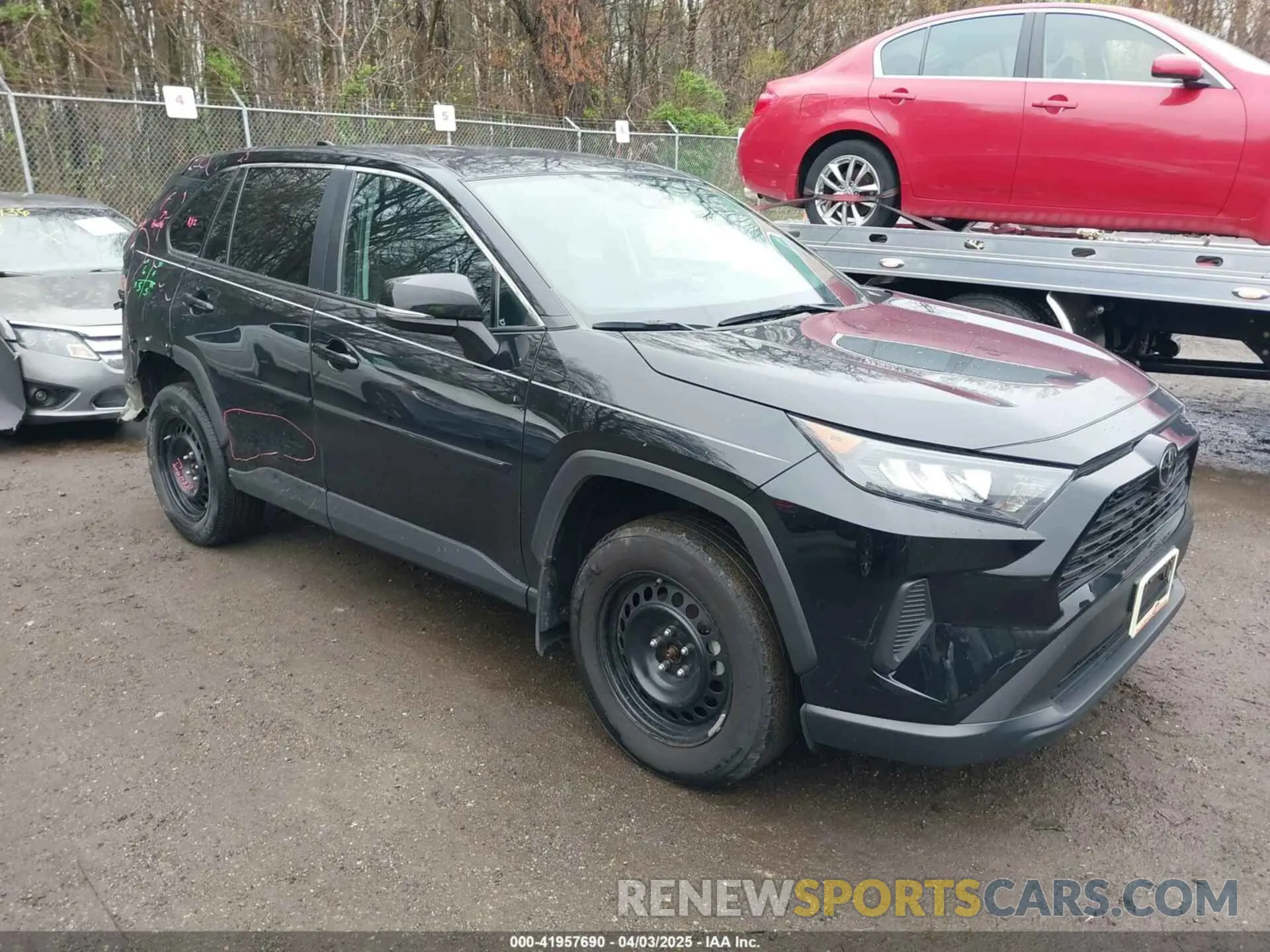 1 Photograph of a damaged car 2T3G1RFV7NW317134 TOYOTA RAV4 2022