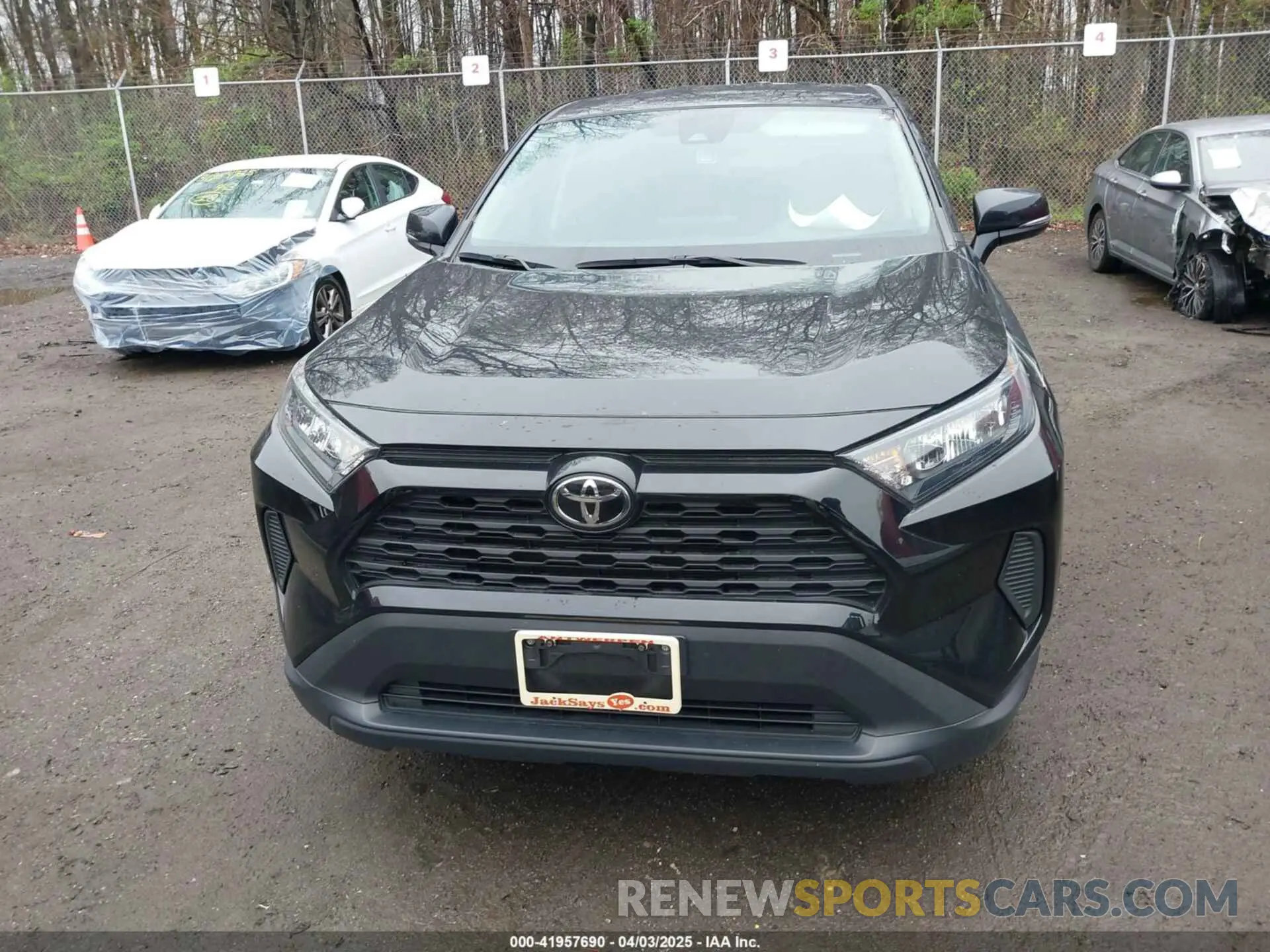 12 Photograph of a damaged car 2T3G1RFV7NW317134 TOYOTA RAV4 2022