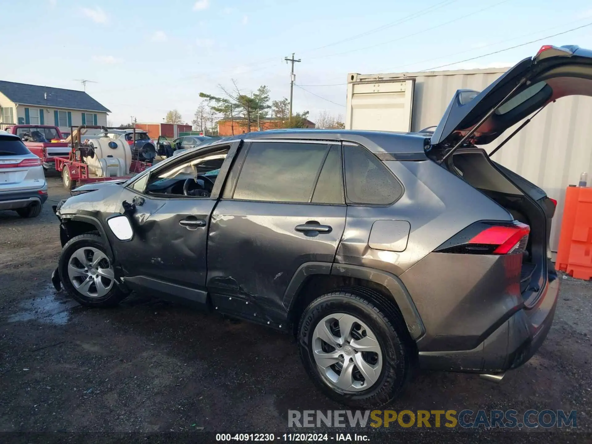 3 Фотография поврежденного автомобиля 2T3G1RFV8NC265045 TOYOTA RAV4 2022
