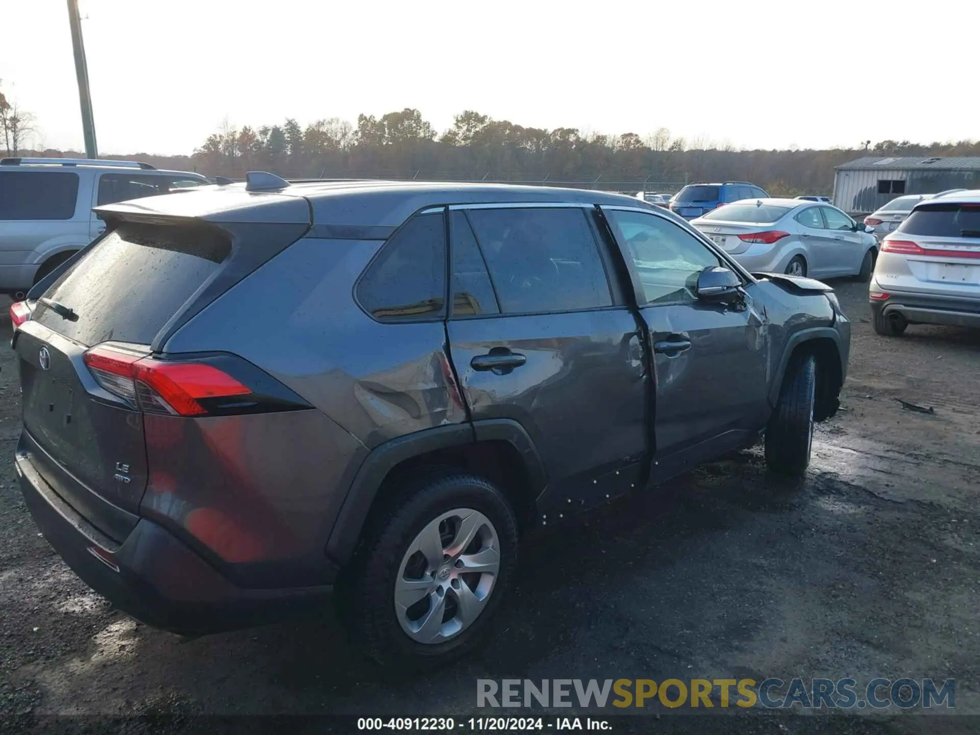 4 Фотография поврежденного автомобиля 2T3G1RFV8NC265045 TOYOTA RAV4 2022