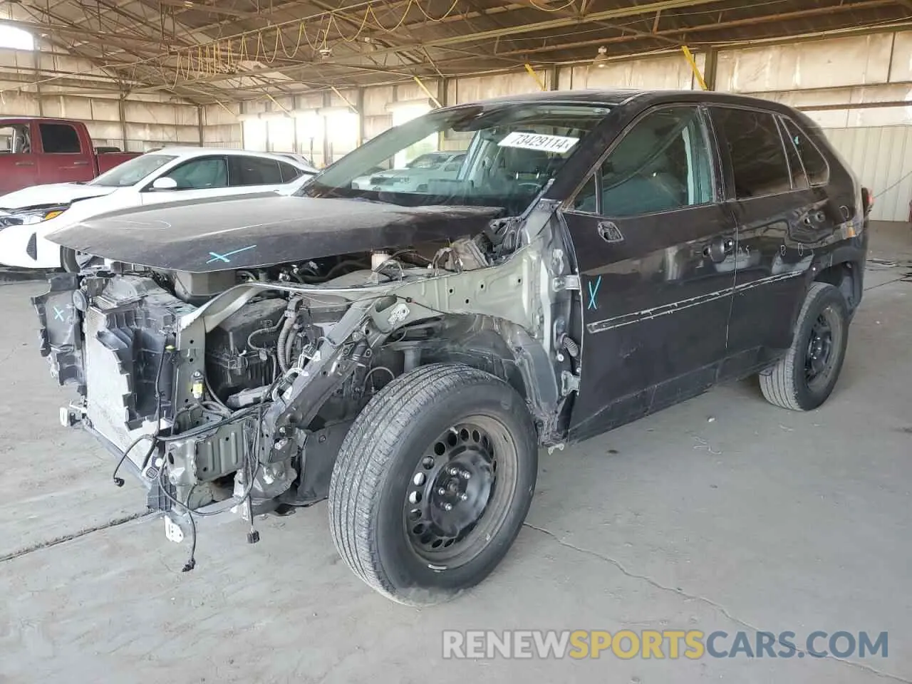1 Photograph of a damaged car 2T3H1RFV0NW207675 TOYOTA RAV4 2022