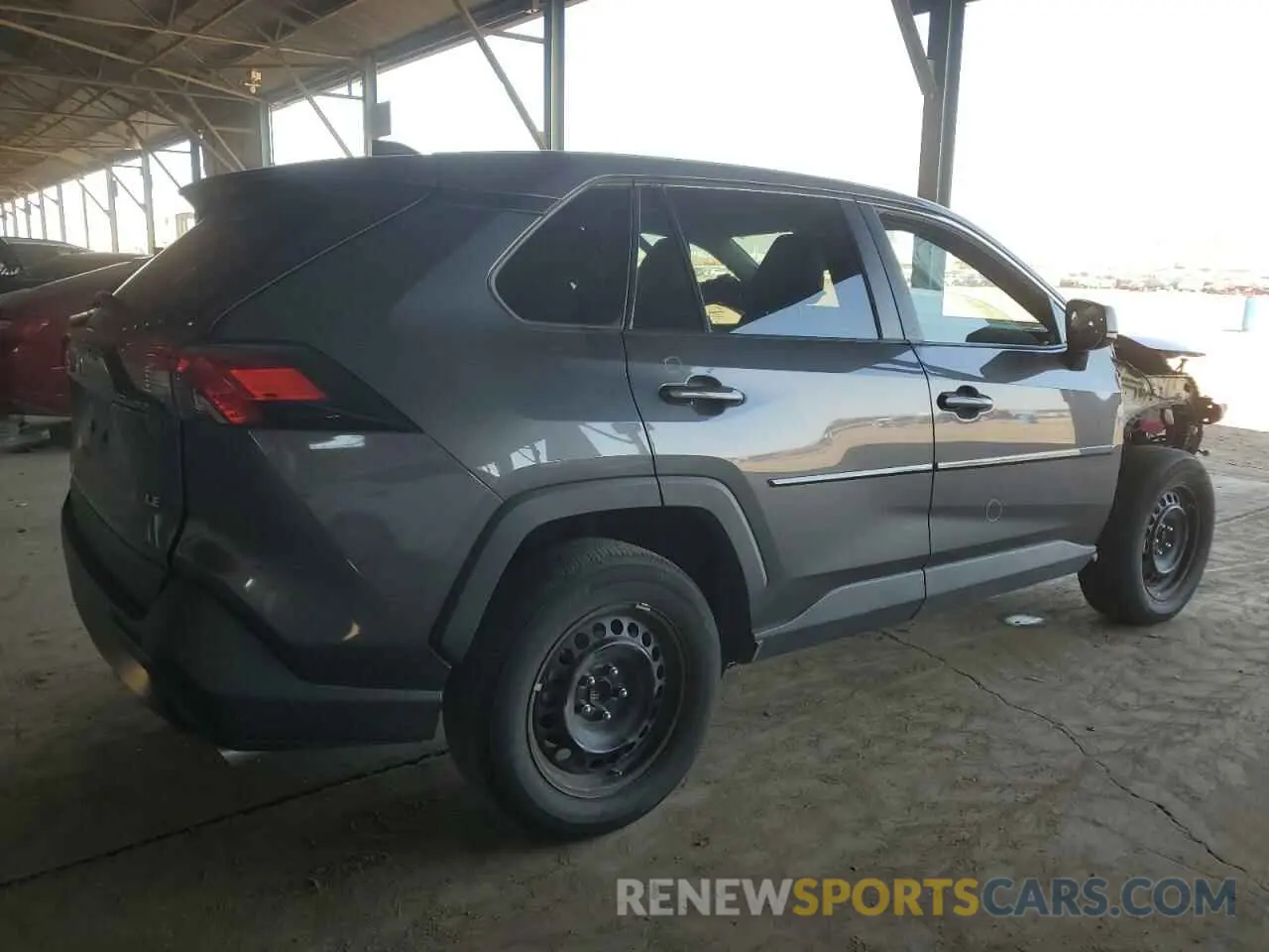 3 Photograph of a damaged car 2T3H1RFV0NW207675 TOYOTA RAV4 2022